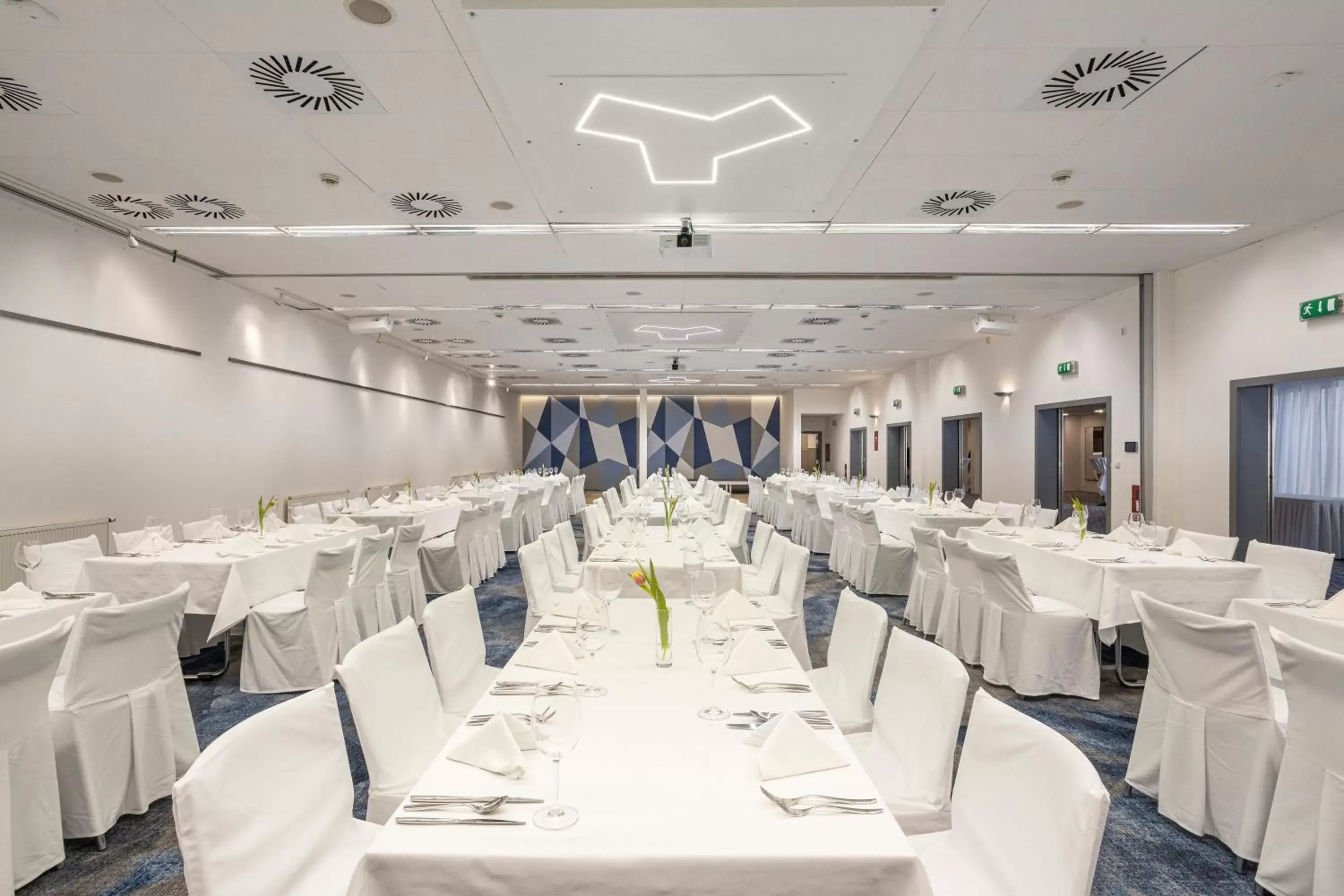 Meeting/conference room, Banquet Facilities in Hotel Continental