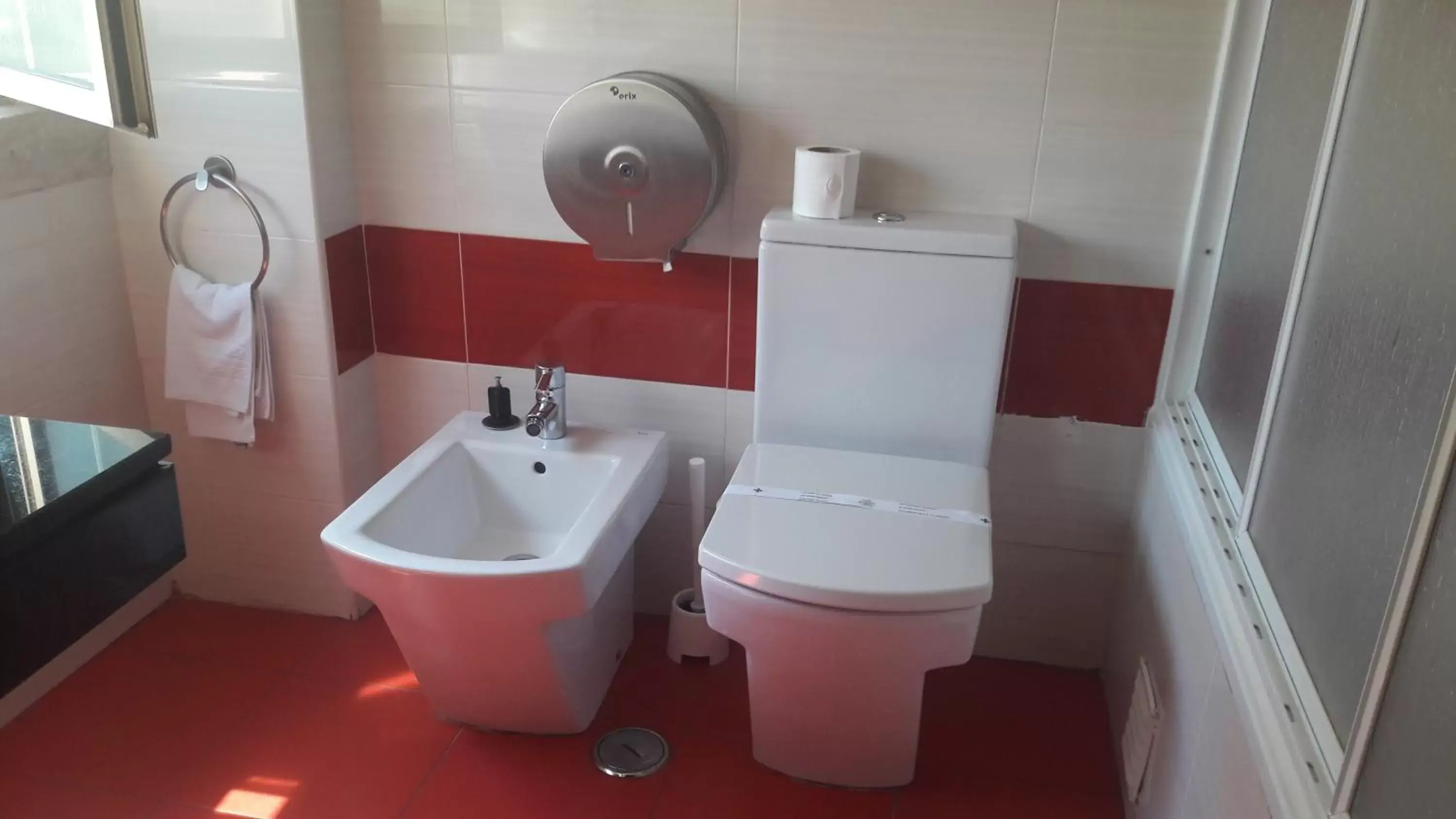Bathroom in Hotel Alicante