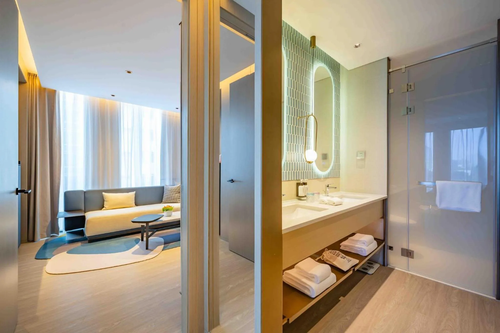 Photo of the whole room, Bed in EVEN Hotels Shanghai Expo by IHG