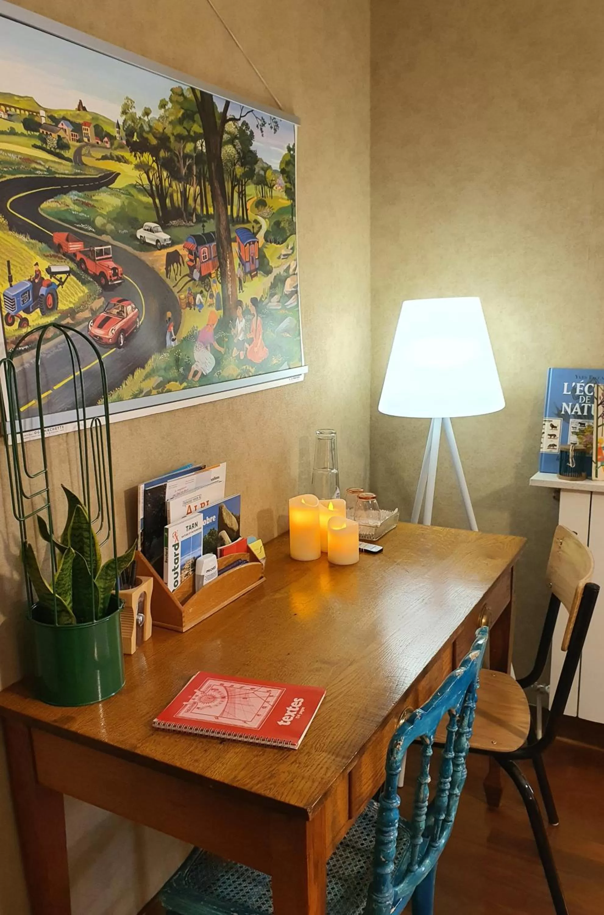 Seating area in A l'Ecole Buissonnière, chambre d'hôtes en Sidobre
