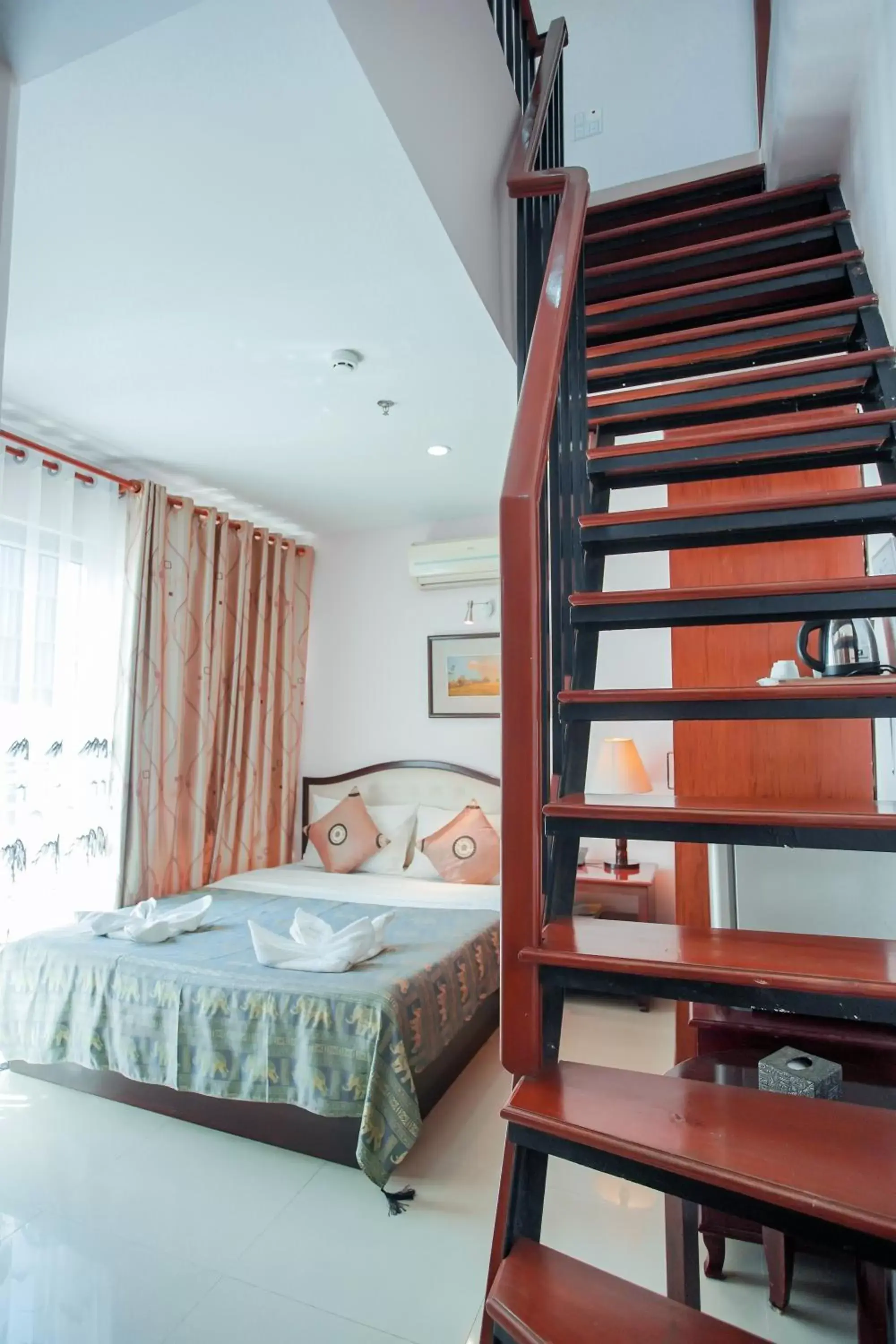 Family Room with Balcony in Silver Mounts Hotel Family Room with Balcony in Silver Mounts Hotel