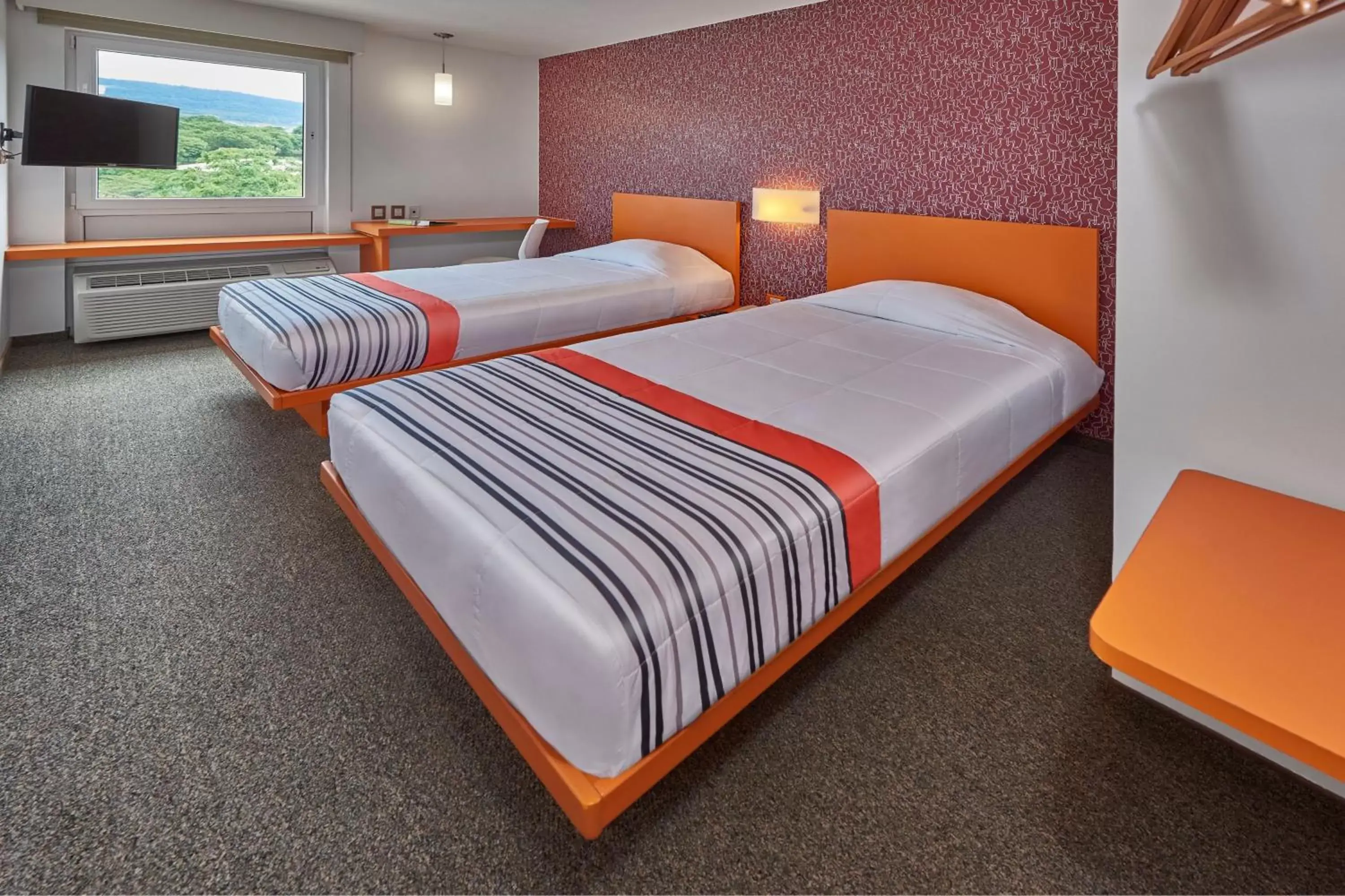 Photo of the whole room, Bed in City Express Junior by Marriott Tuxtla Gutierrez Poliforum