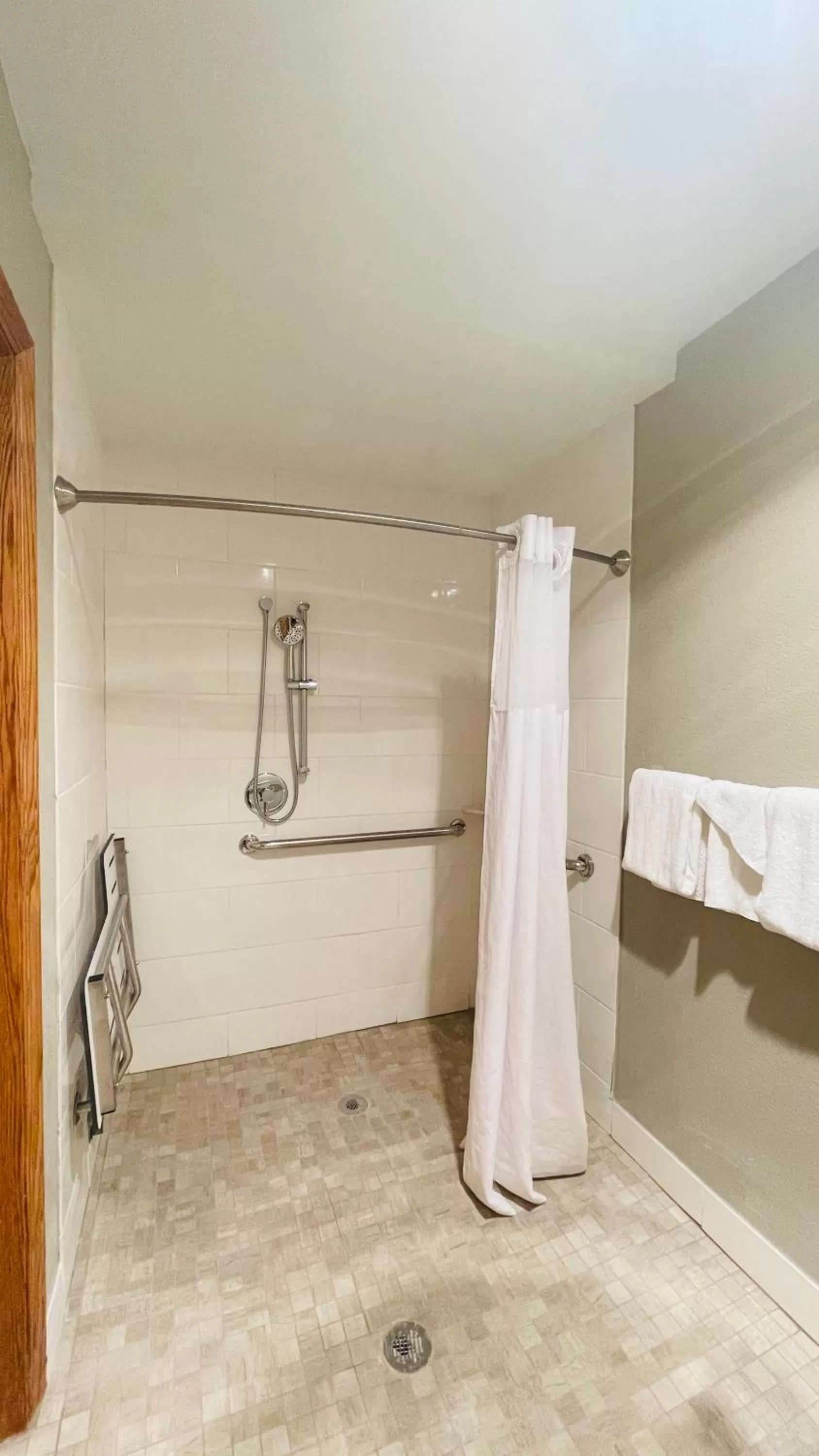 Bathroom in Quality Inn Madison West Near University Area