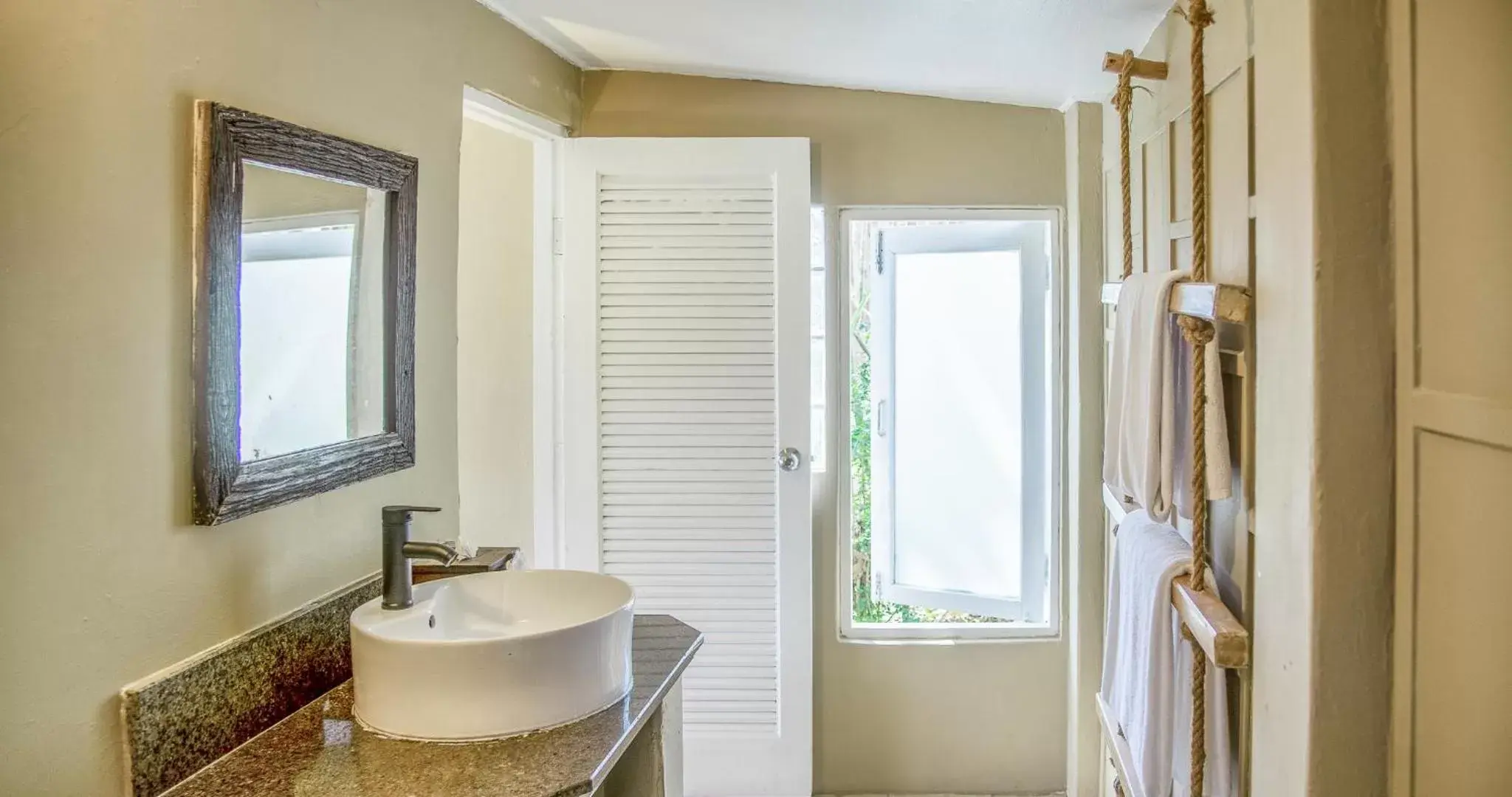 Bathroom in Tolani Resort Koh Kood