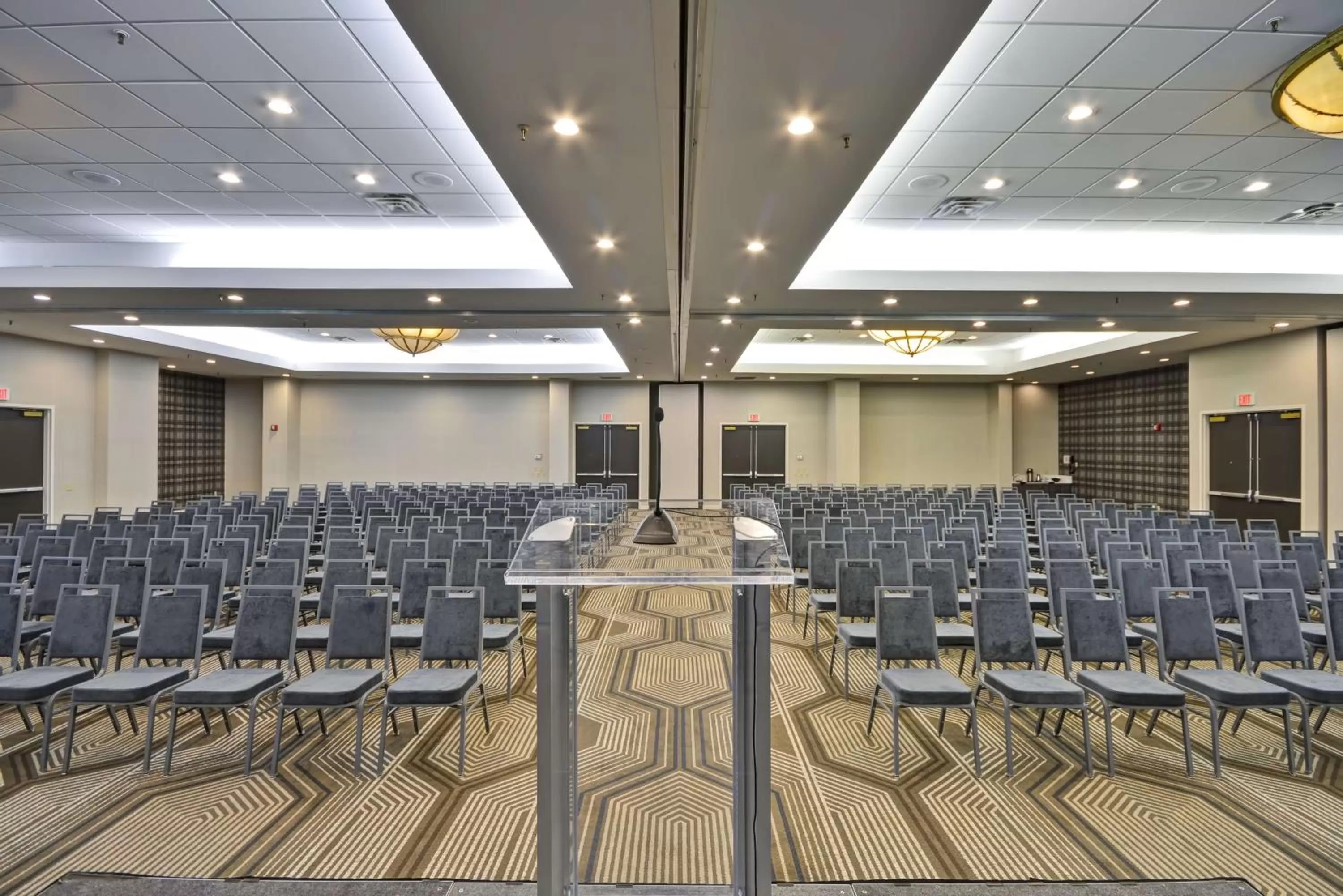 Meeting/conference room in Embassy Suites Charlotte