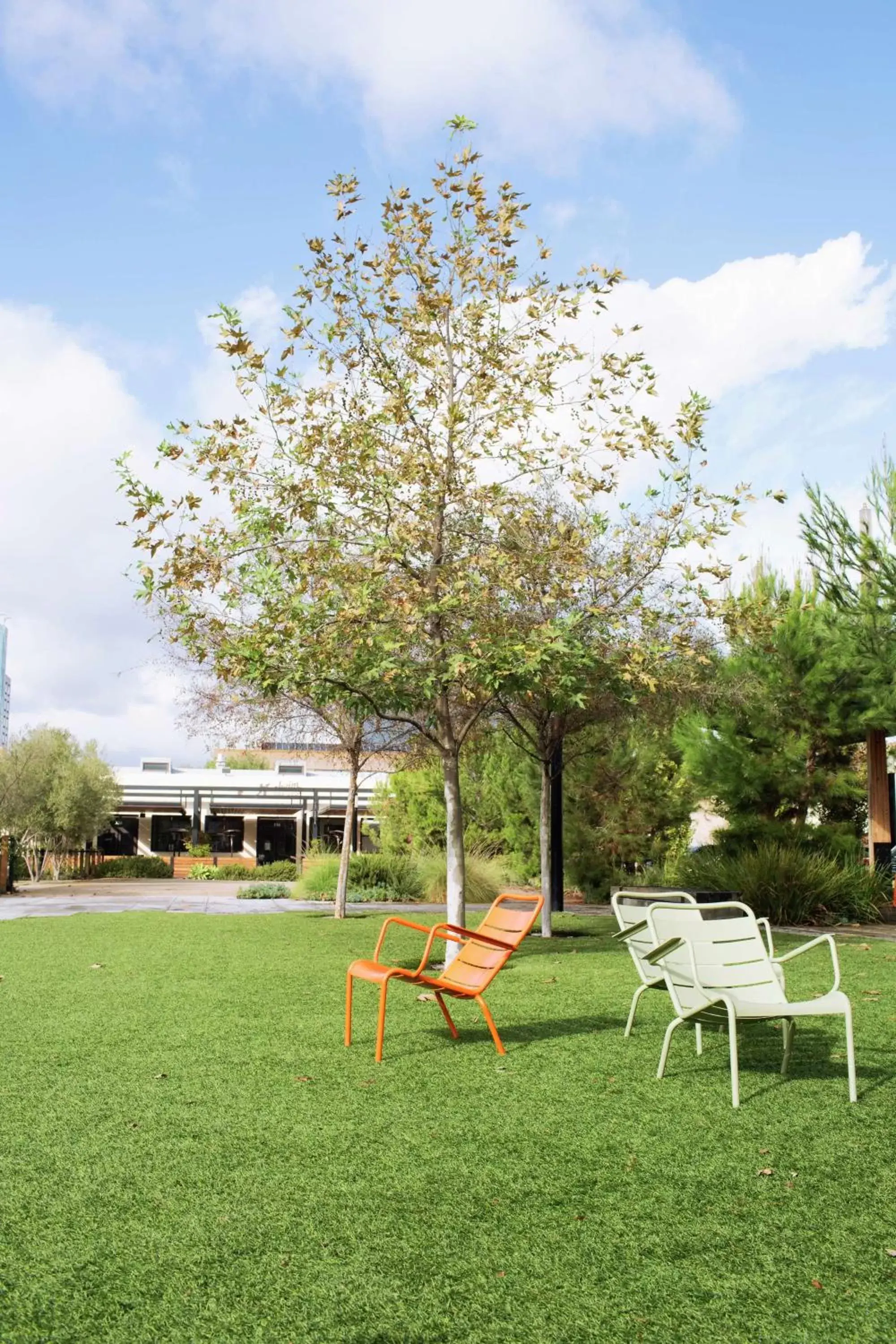 Property building, Garden in Hilton Anaheim