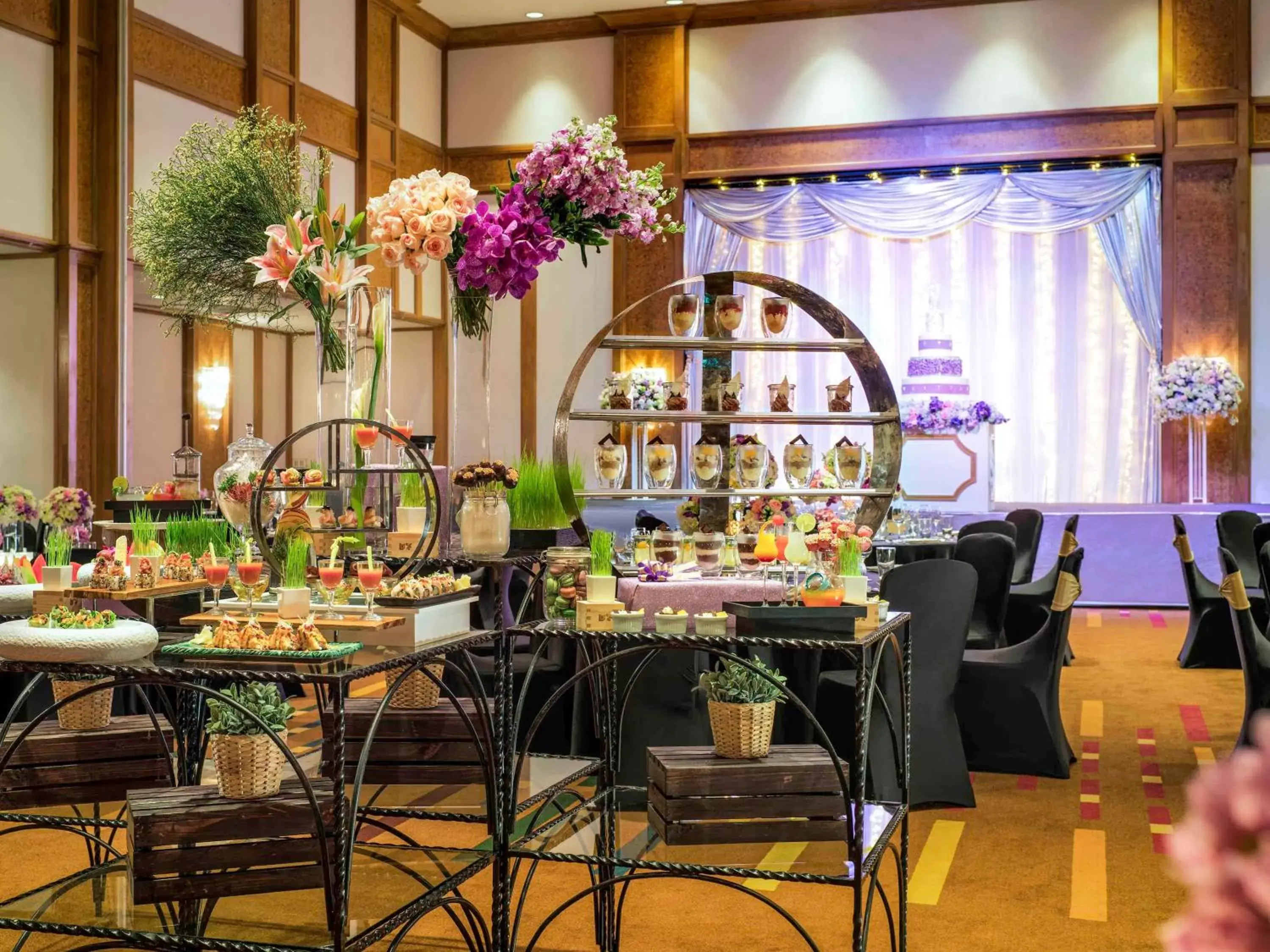 wedding, Restaurant/Places to Eat in Grand Mercure Bangkok Atrium