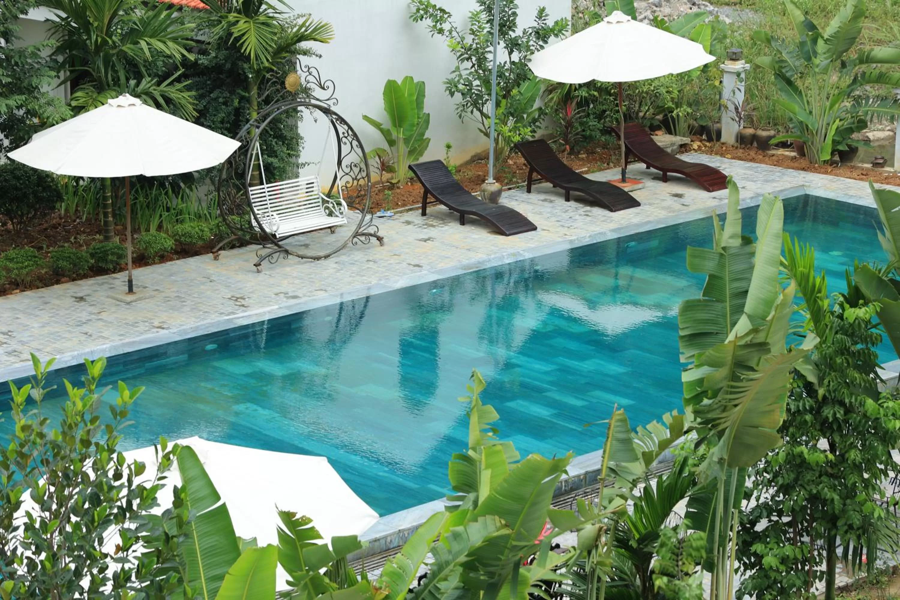 Swimming pool in Lalita Tam Coc Resort & Spa