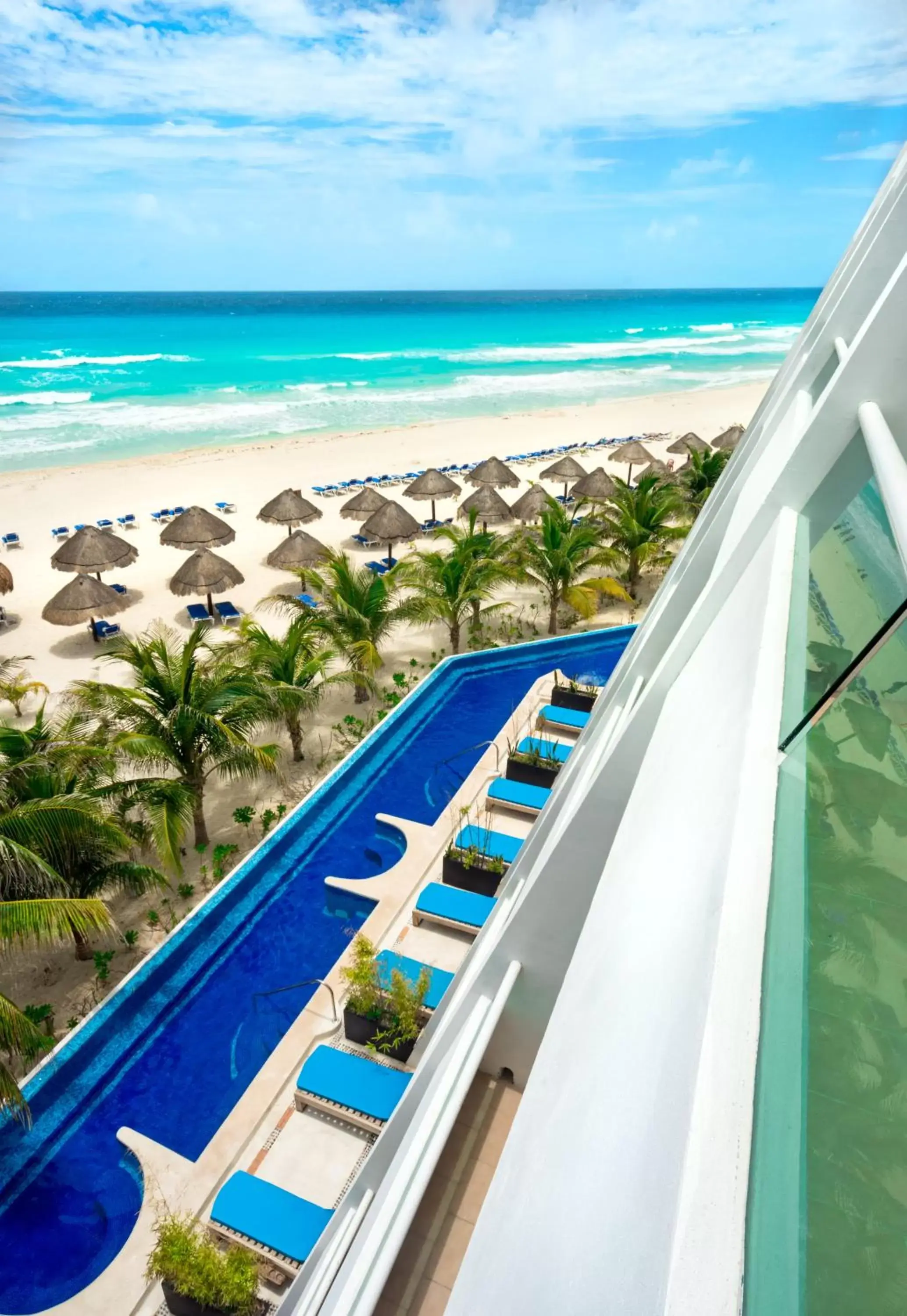 Sea view, Pool View in Flamingo Cancun Resort