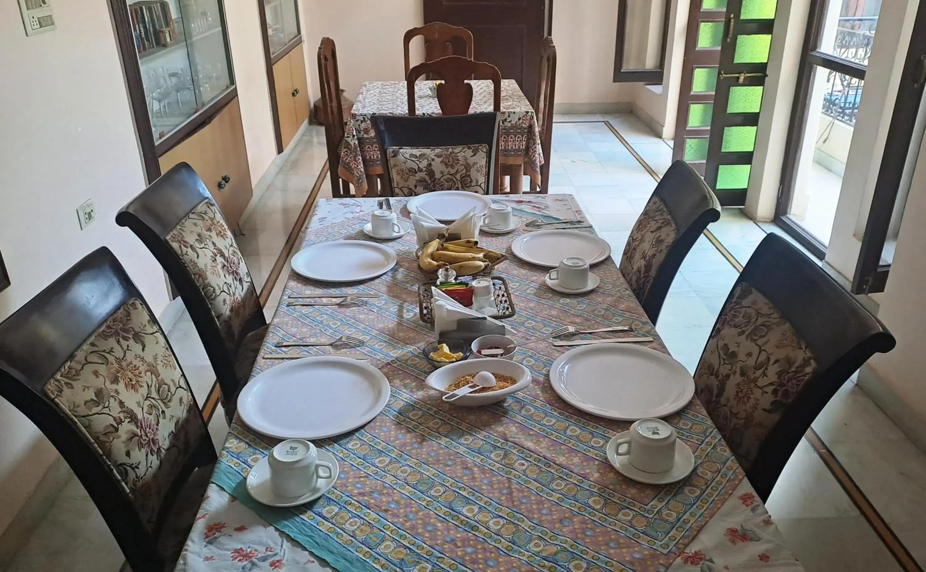 Seating area, Restaurant/Places to Eat in Sun Heritage Home