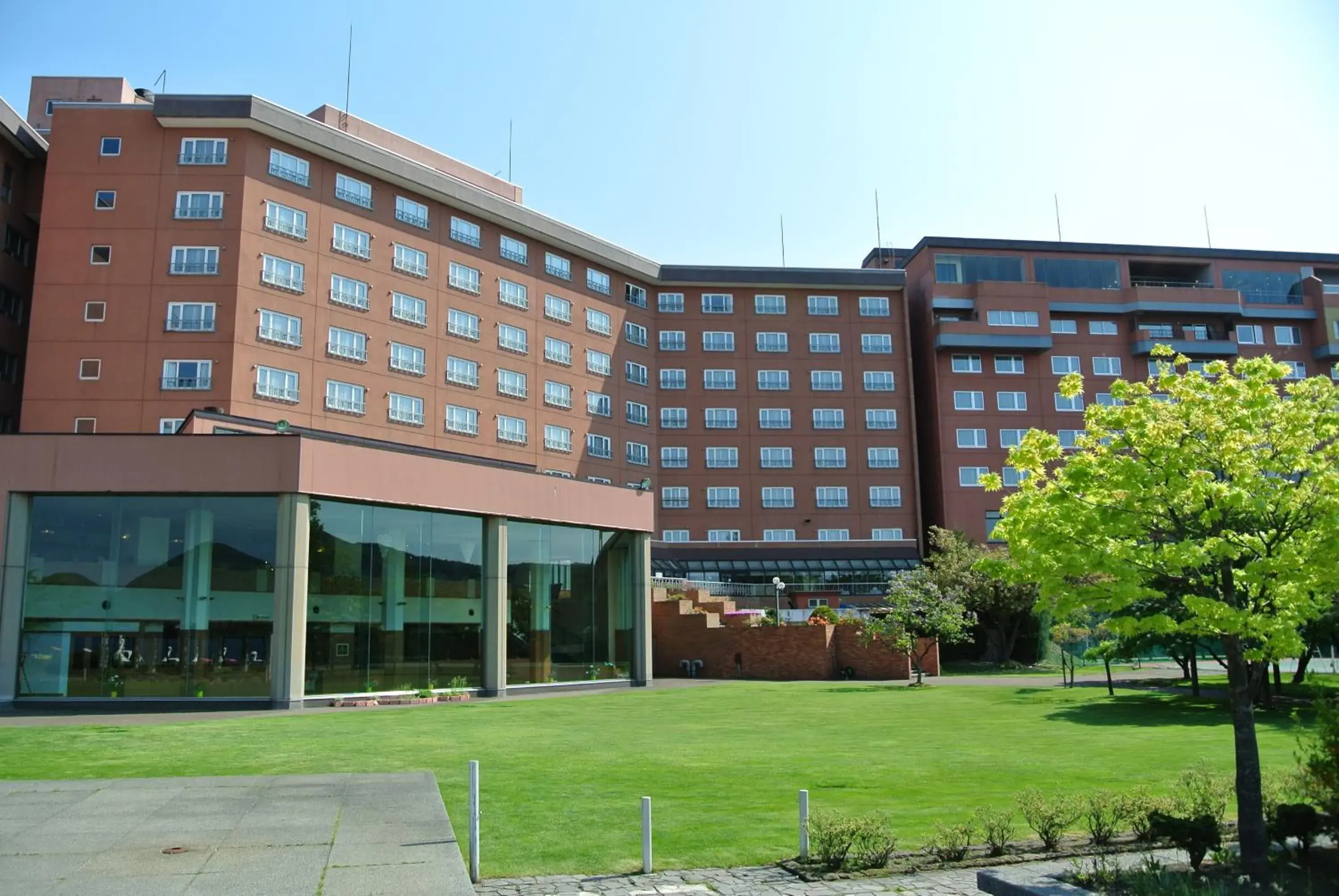 Property Building in Toyako Manseikaku Hotel Lakeside Terrace