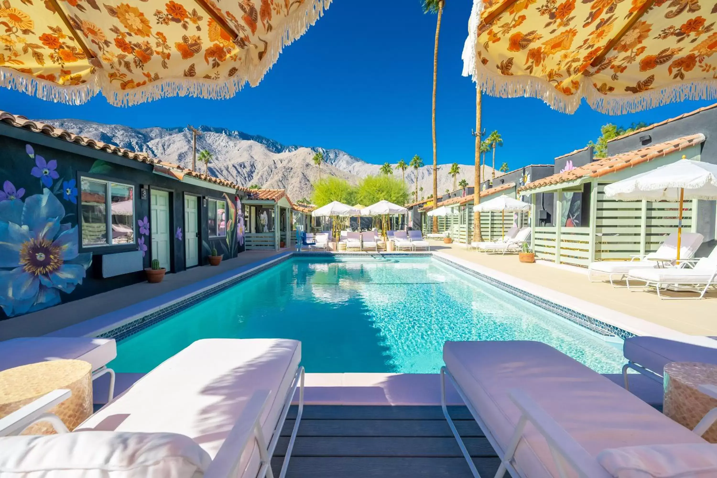 Swimming Pool in Fleur Noire Hotel