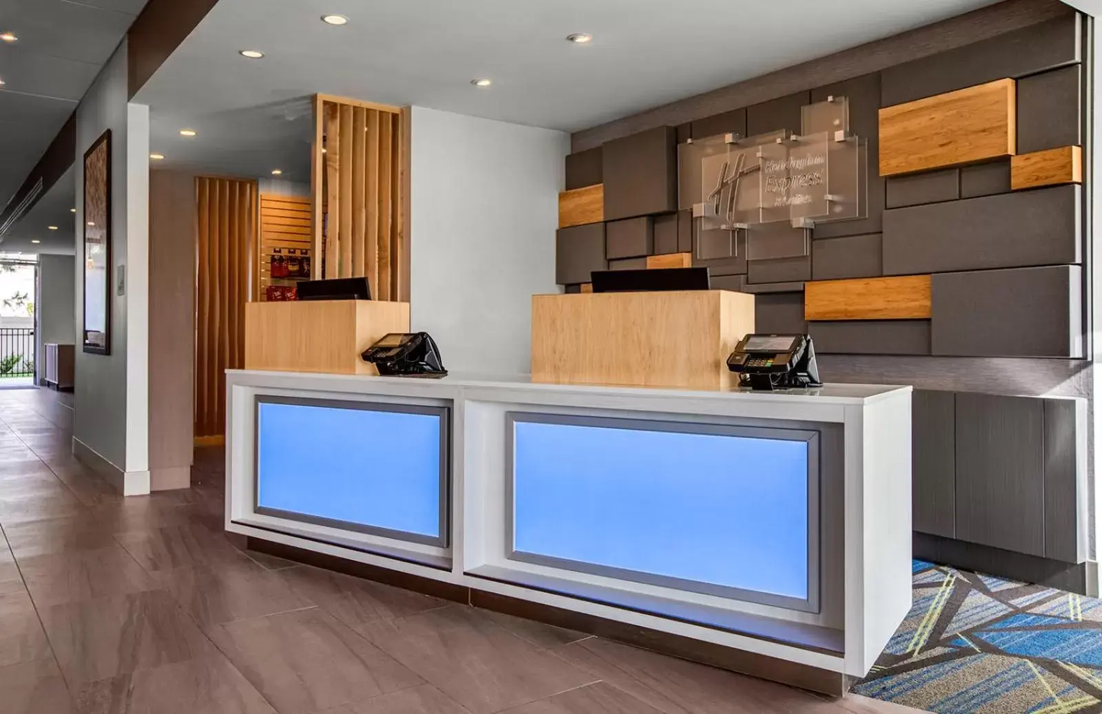 Lobby or reception in Holiday Inn Express & Suites Sanford - Lake Mary, an IHG Hotel