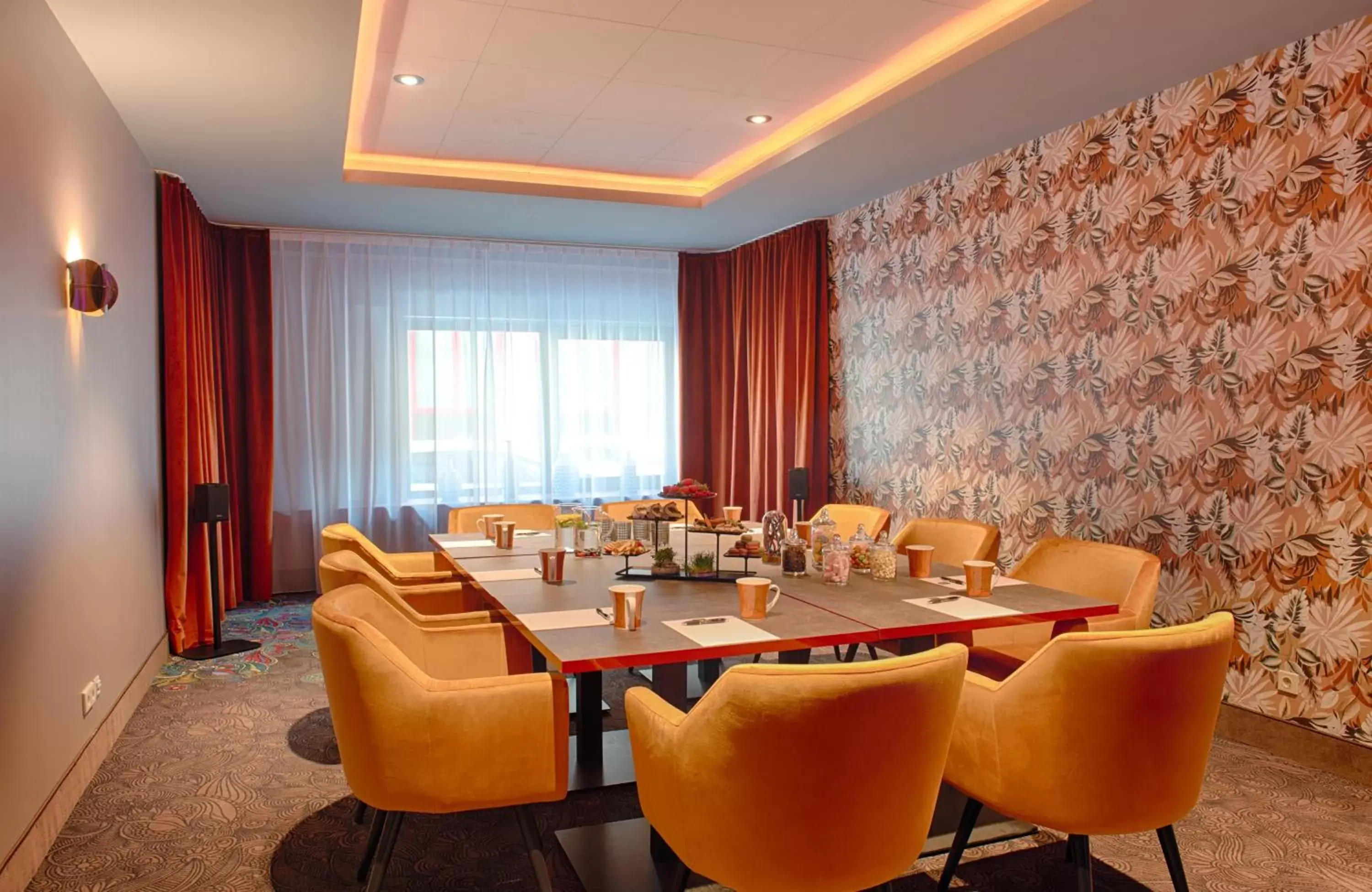 Meeting/conference room in NYX Hotel Mannheim by Leonardo Hotels