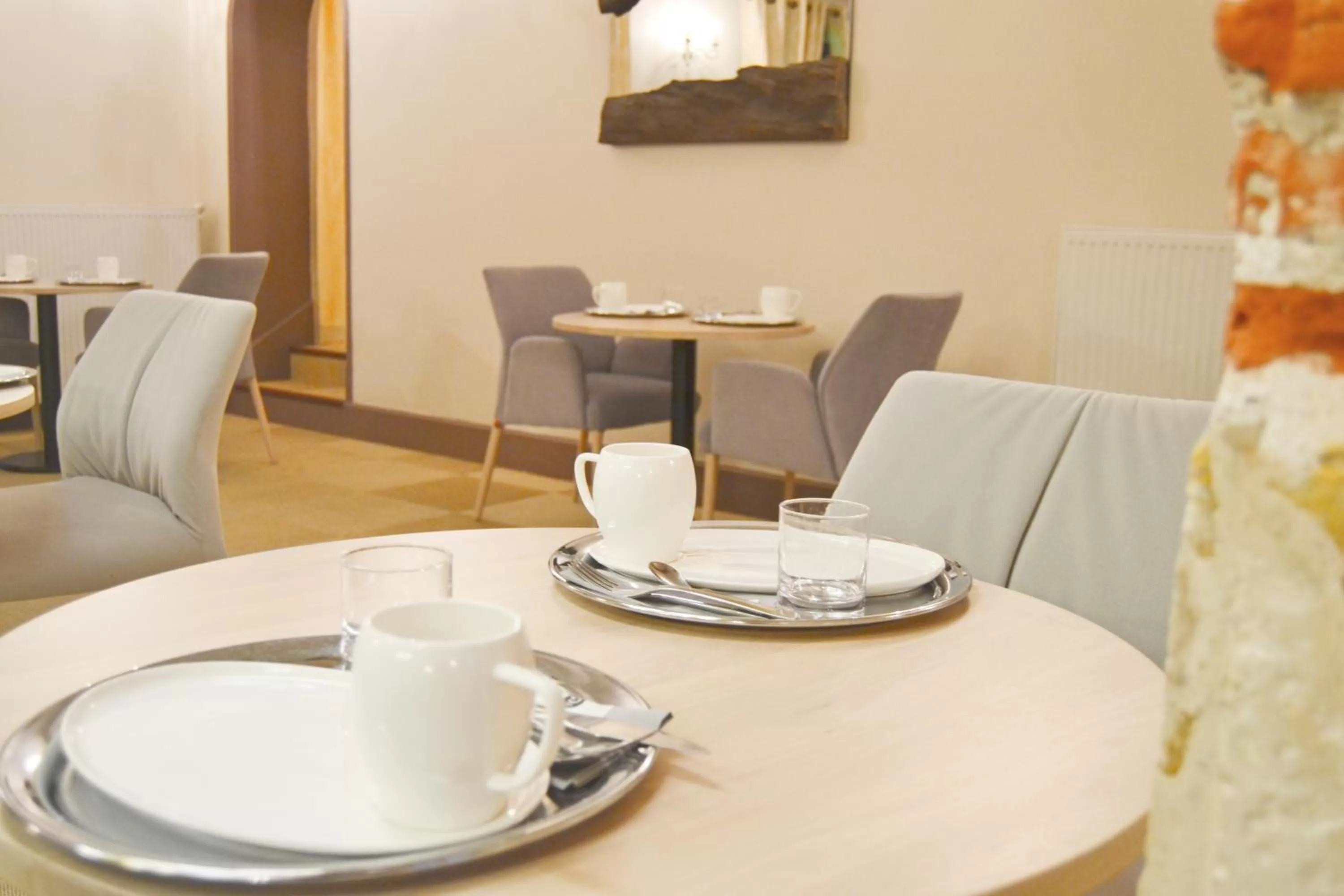 Banquet/Function facilities in Logis Hotels - Château Saint Marcel