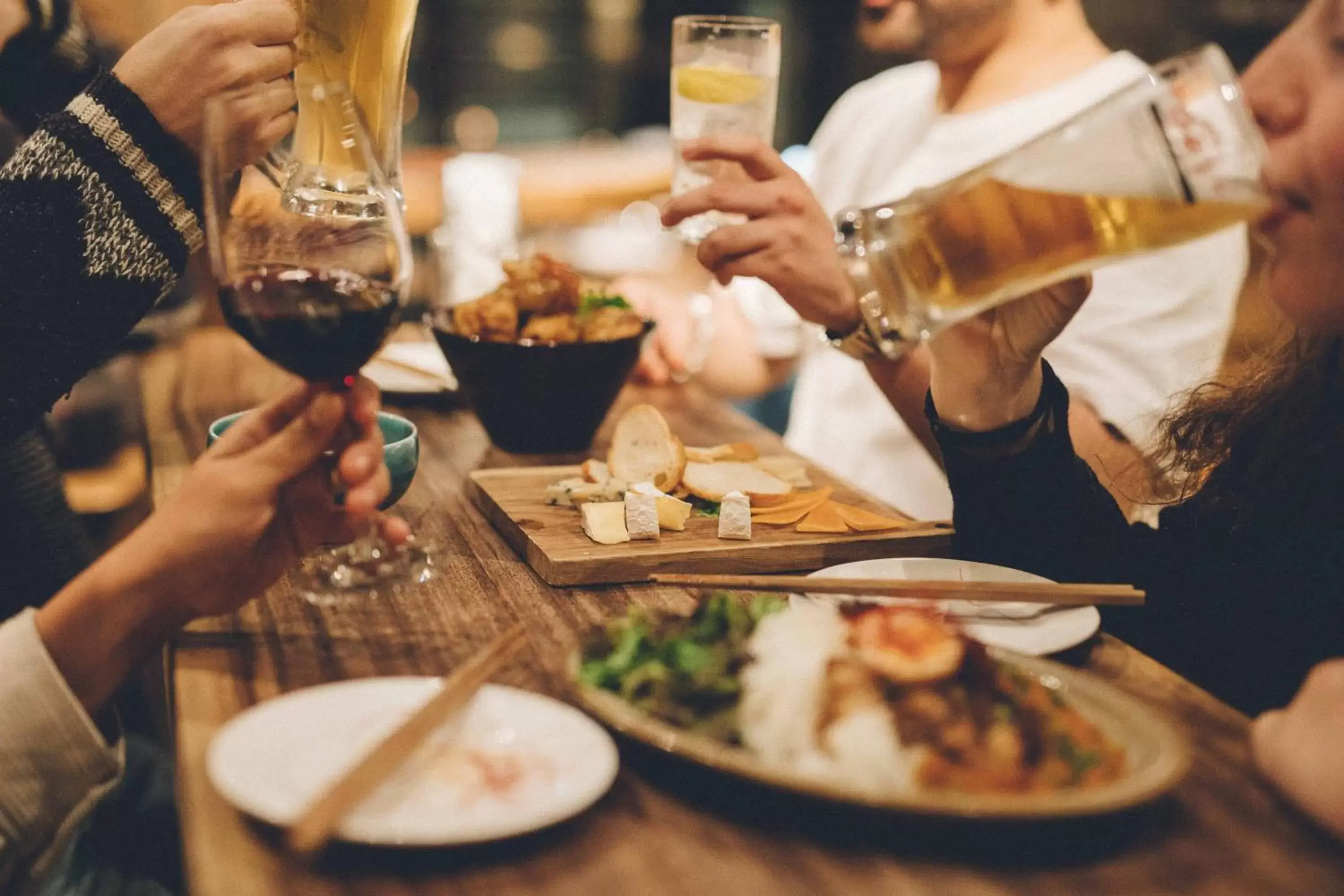 Restaurant/places to eat in Nui. HOSTEL & BAR LOUNGE Restaurant/places to eat in Nui. HOSTEL & BAR LOUNGE