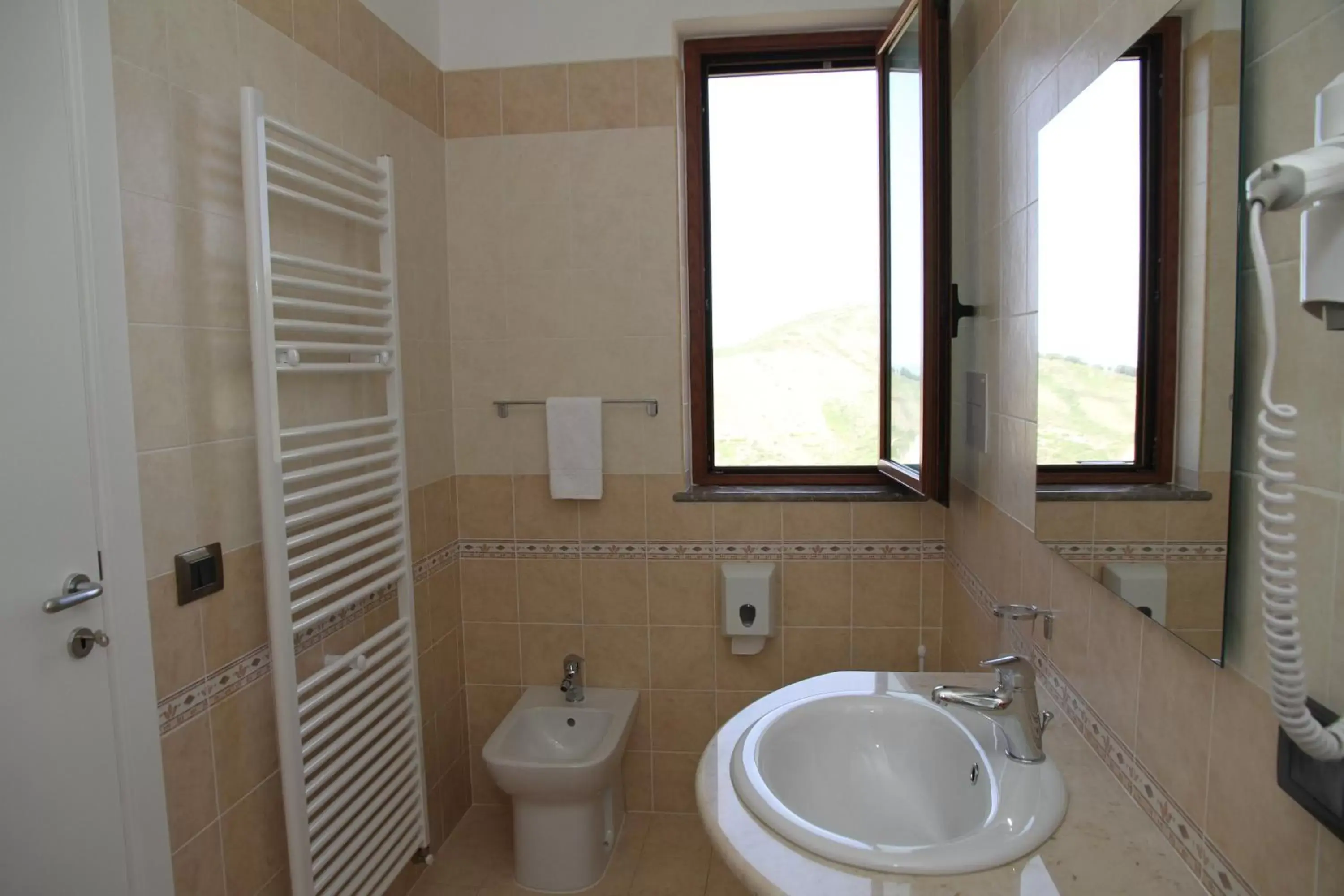 Bathroom in Monte San Giovanni-Nebrodi Rooms