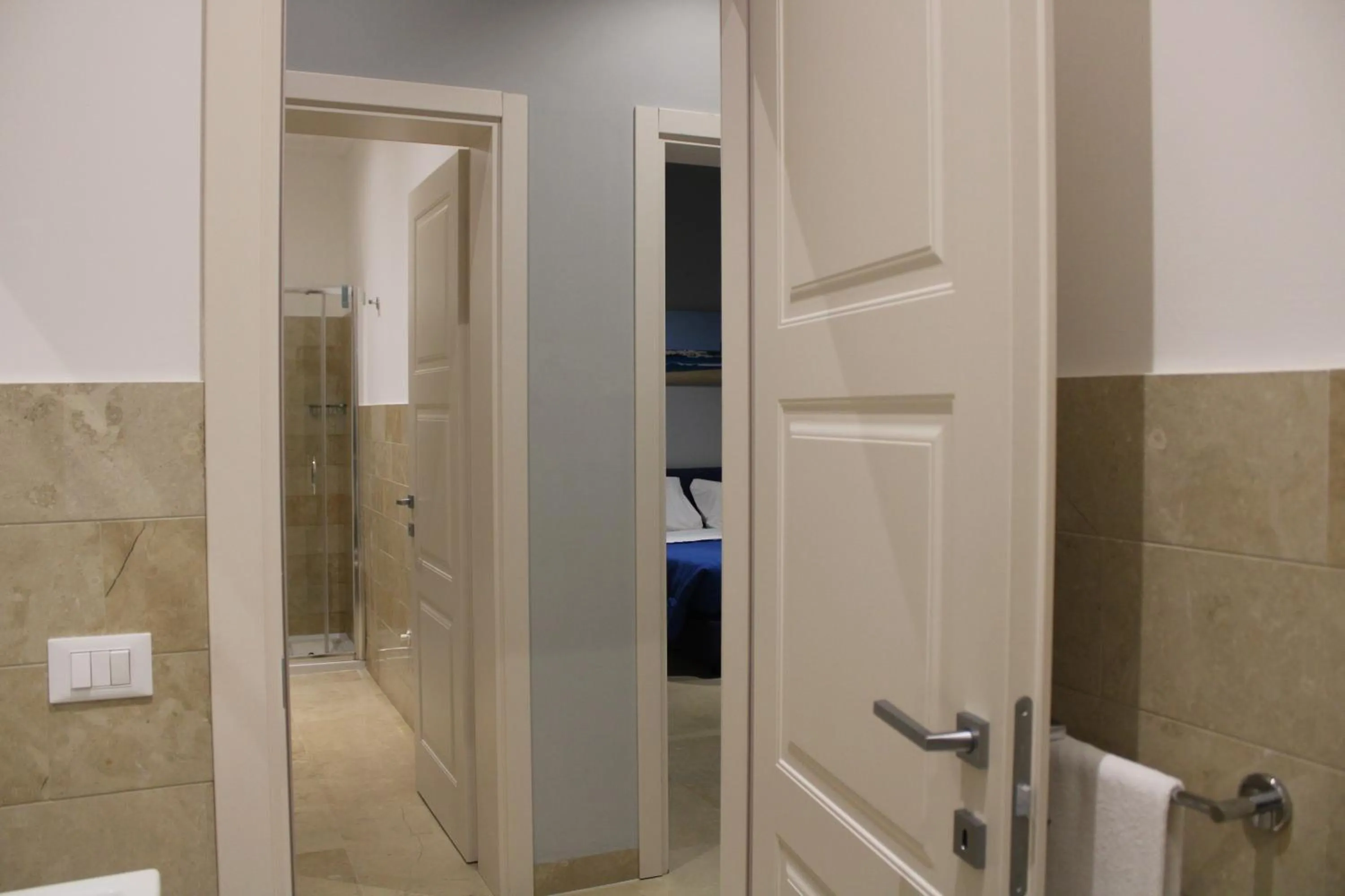 Bathroom in ZIBIBBO SUITES & ROOMS - Aparthotel in Centro Storico a Trapani