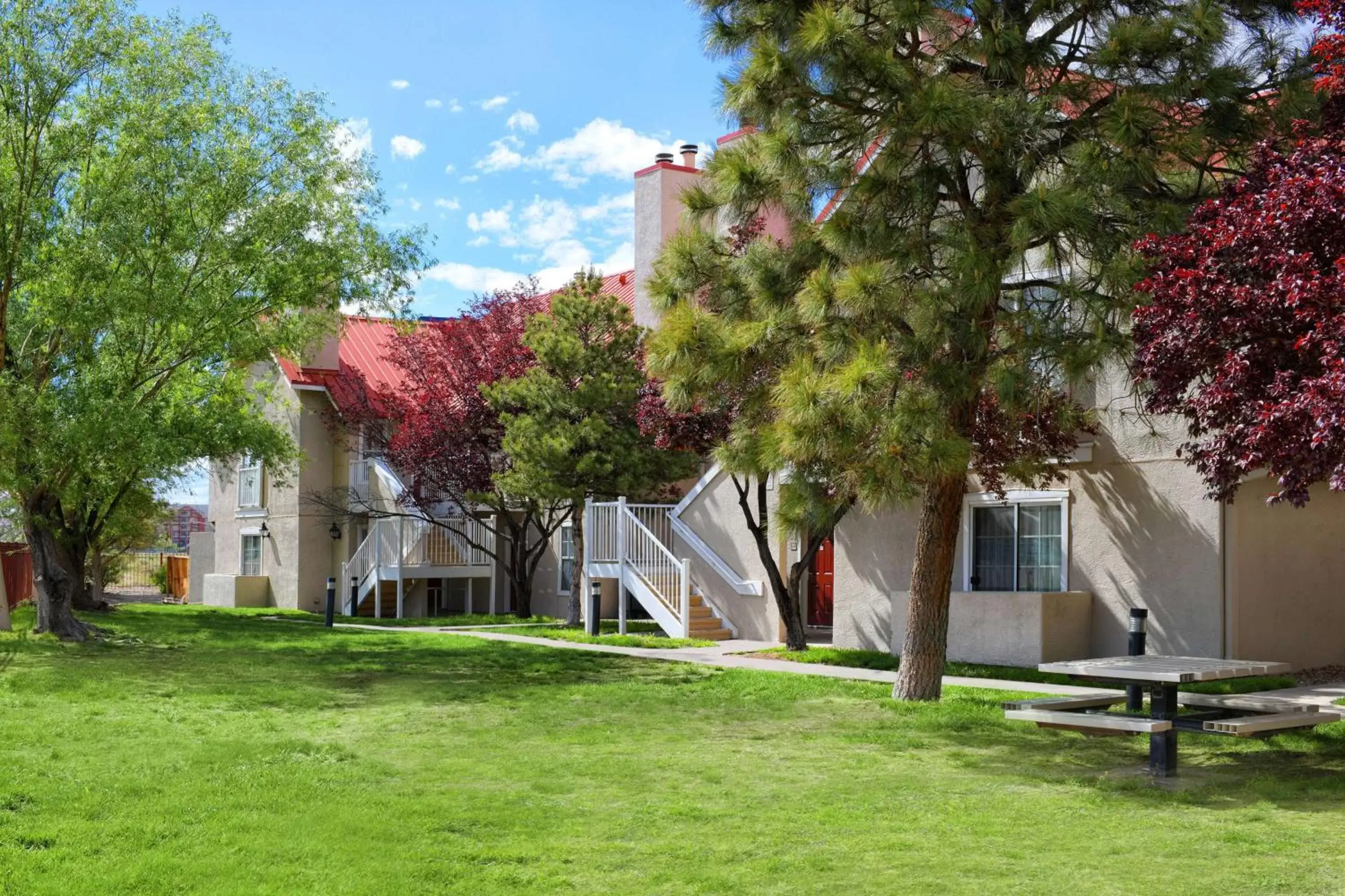 Property Building in Sonesta ES Suites Albuquerque