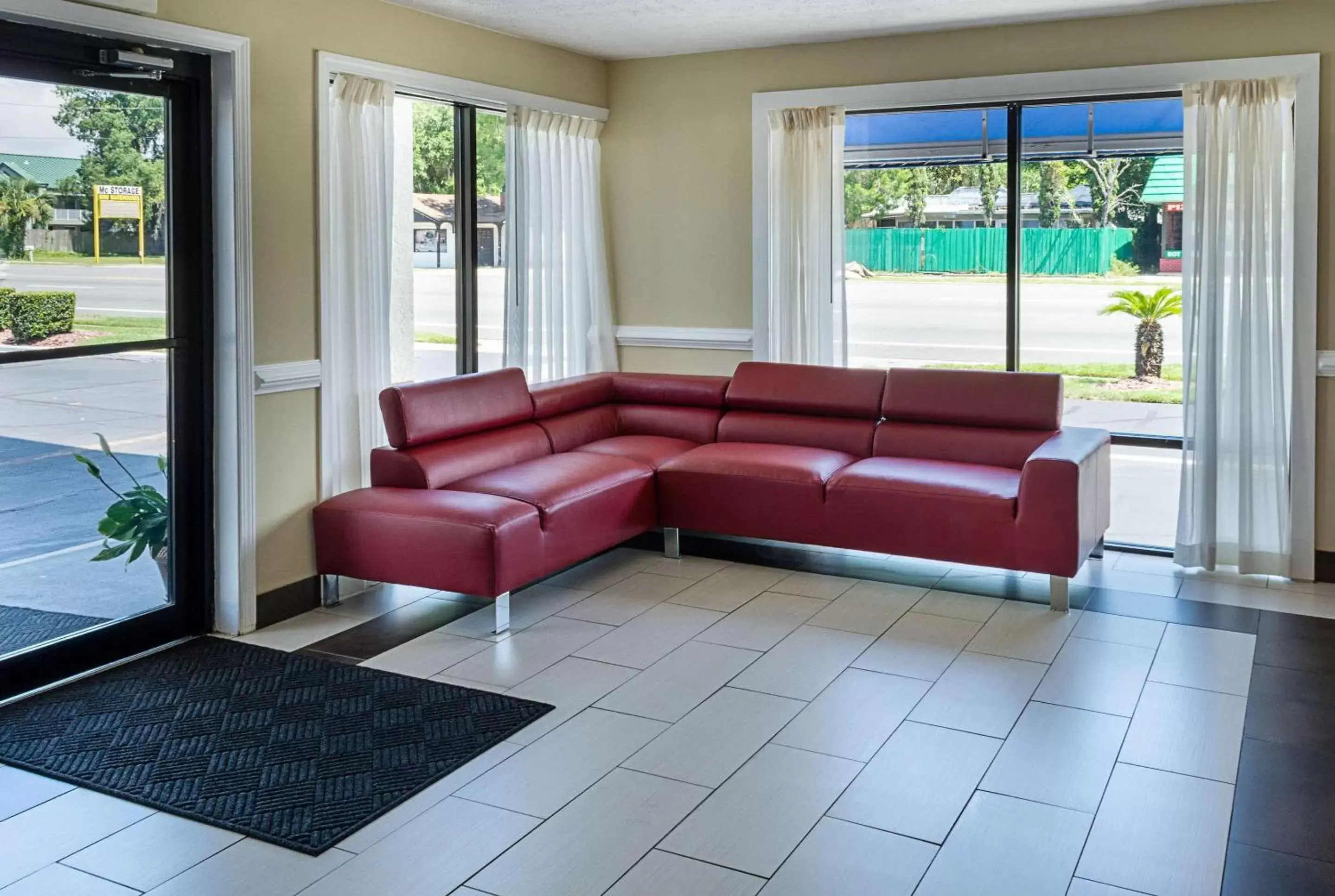 Lobby or reception, Seating Area in Rodeway Inn Panama City