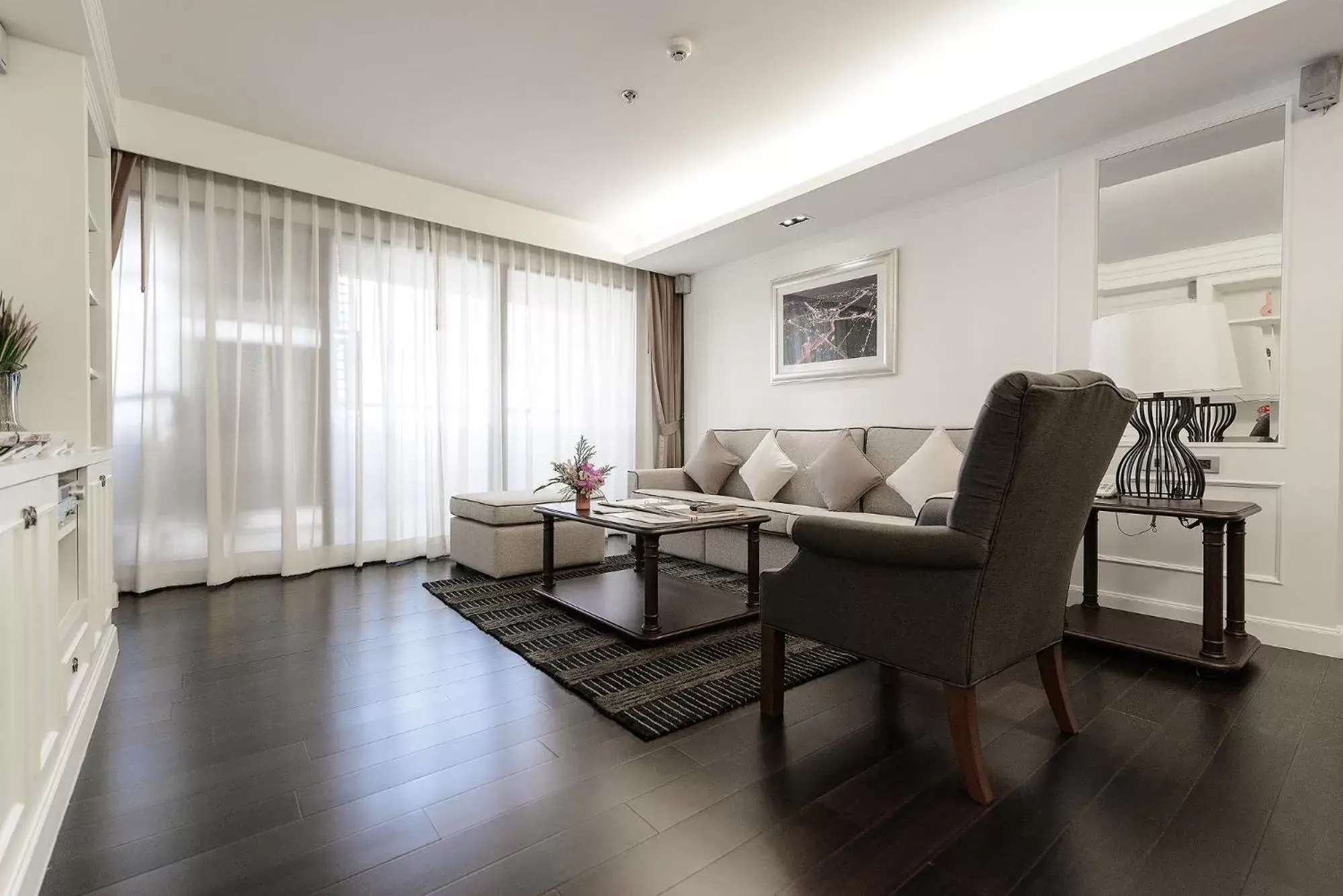Living room, Seating Area in Bliston Suwan Park View - SHA Plus
