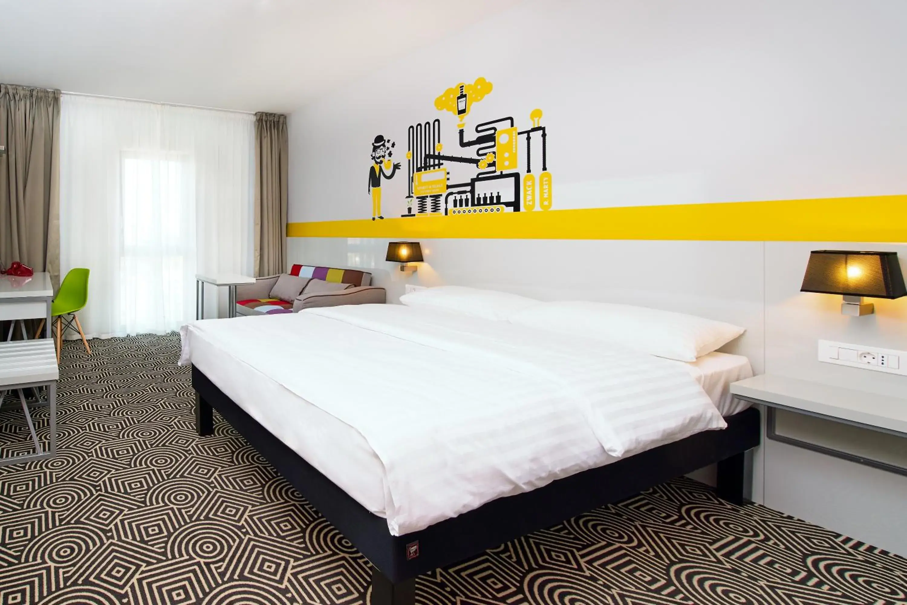 Photo of the whole room, Bed in ibis Styles Arad