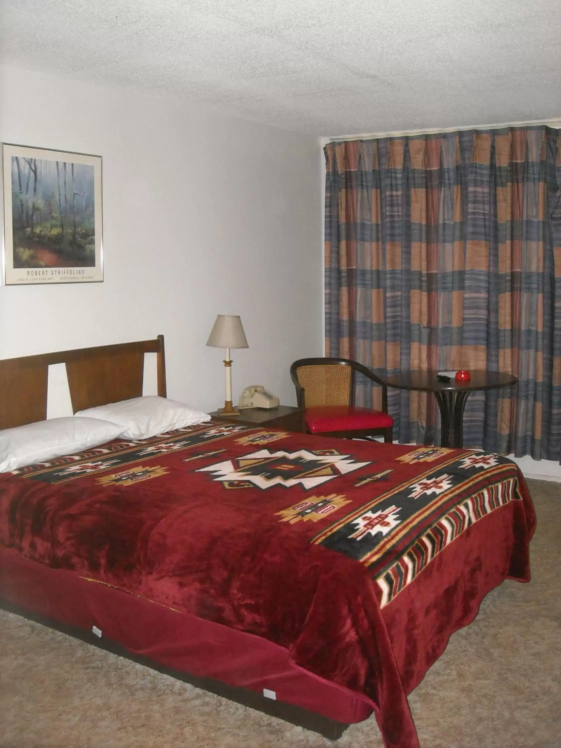 Queen Room in Stagecoach 66 Motel