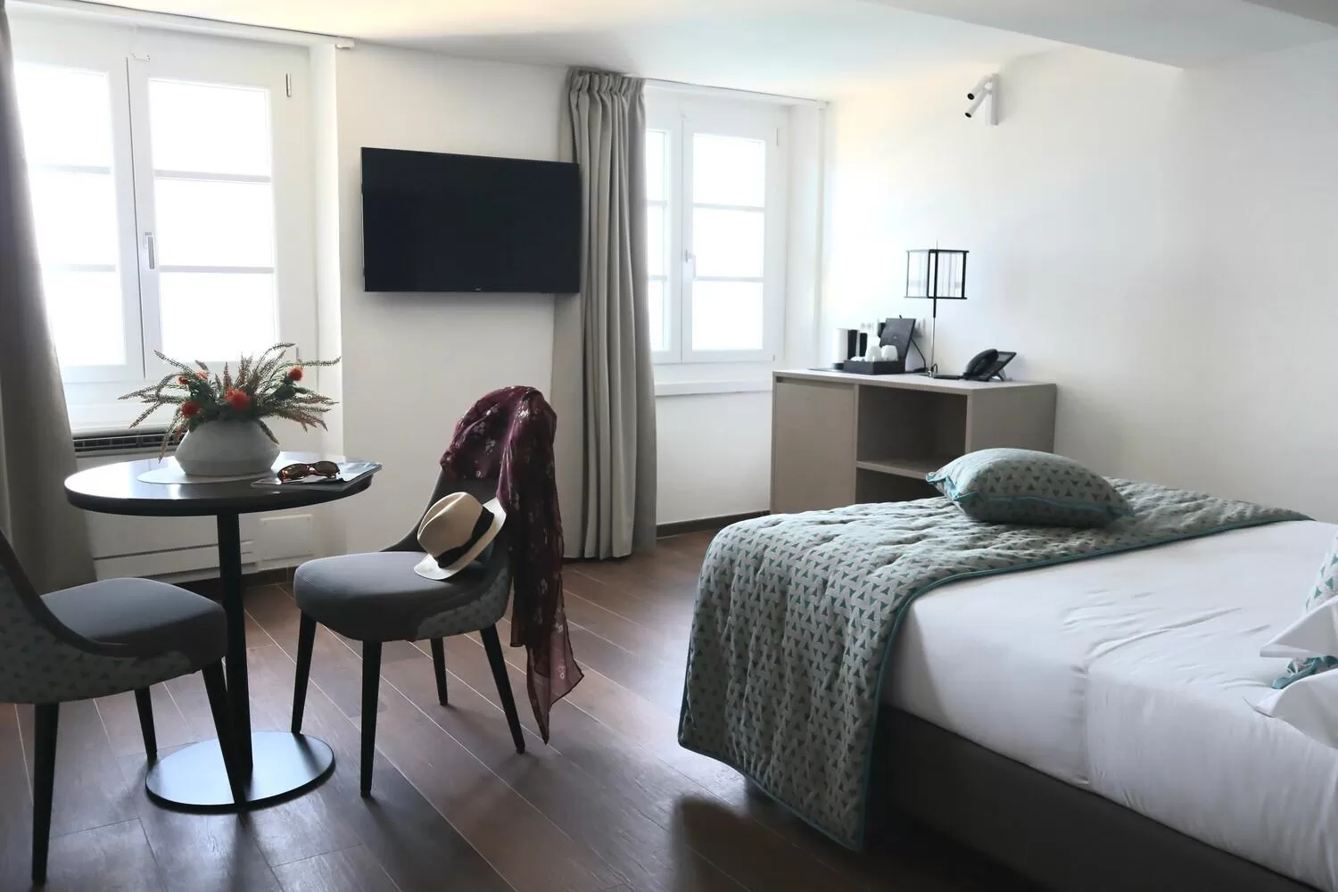 Photo of the whole room, Bed in Sublimis Boutique Hotel Adults-Only