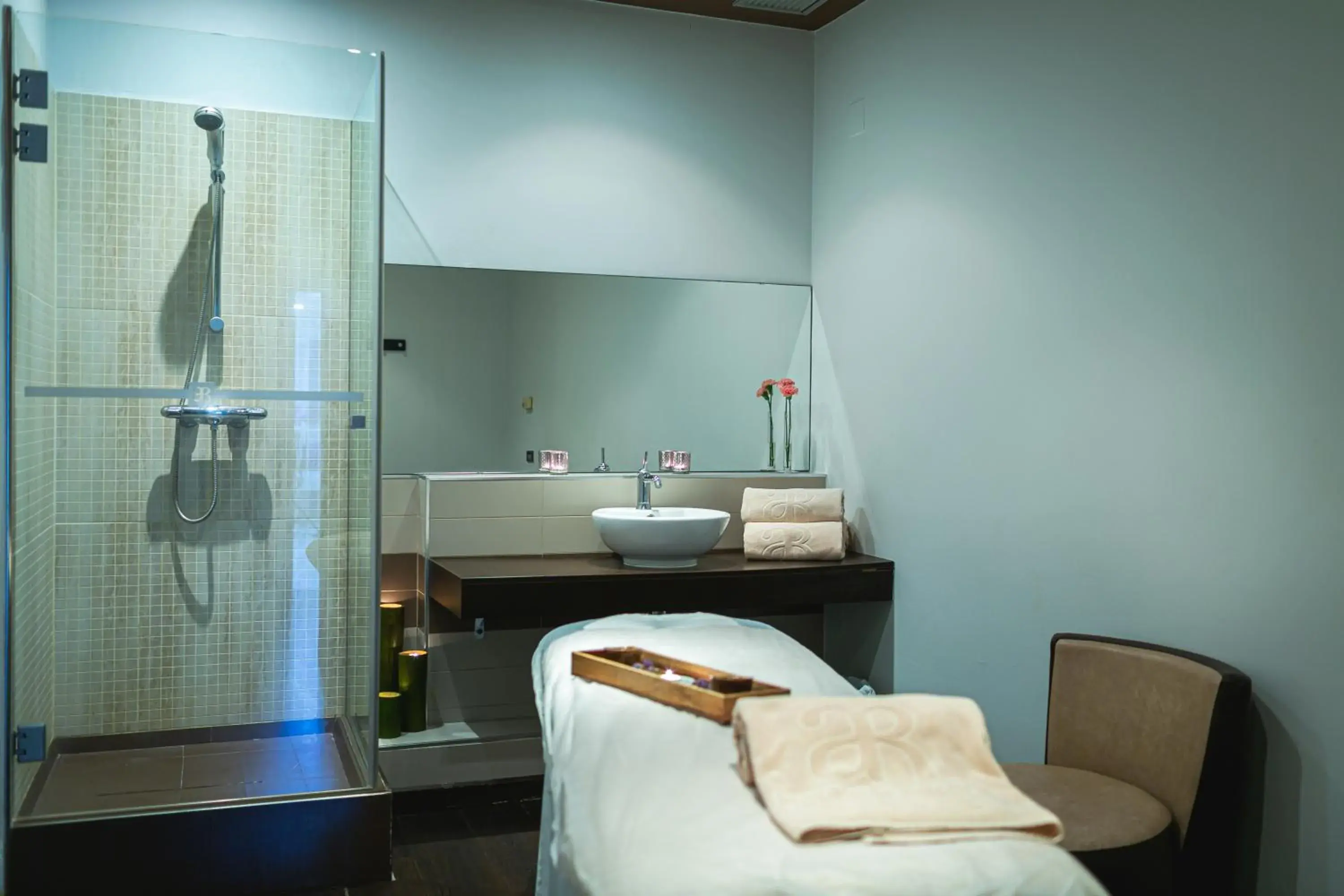 Spa and wellness centre/facilities, Bathroom in AR Roca Esmeralda & Spa Hotel