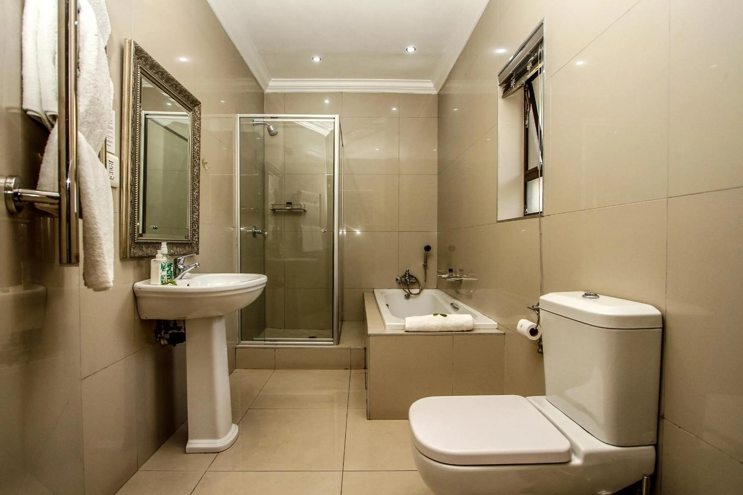 Shower in Sanchia Luxury Guest House
