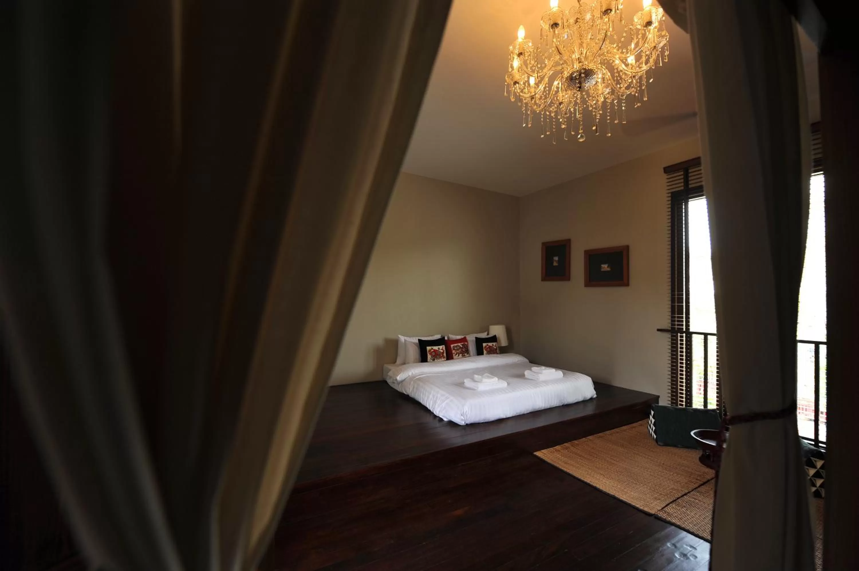 Bedroom, Bed in Villa Bangkok