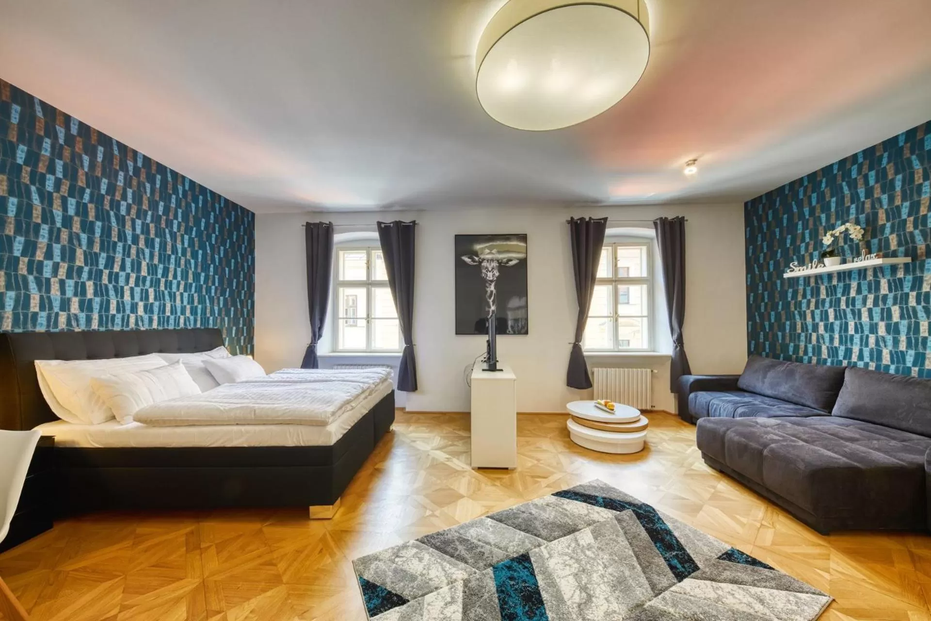 Photo of the whole room, Bed in Aapartamentoos