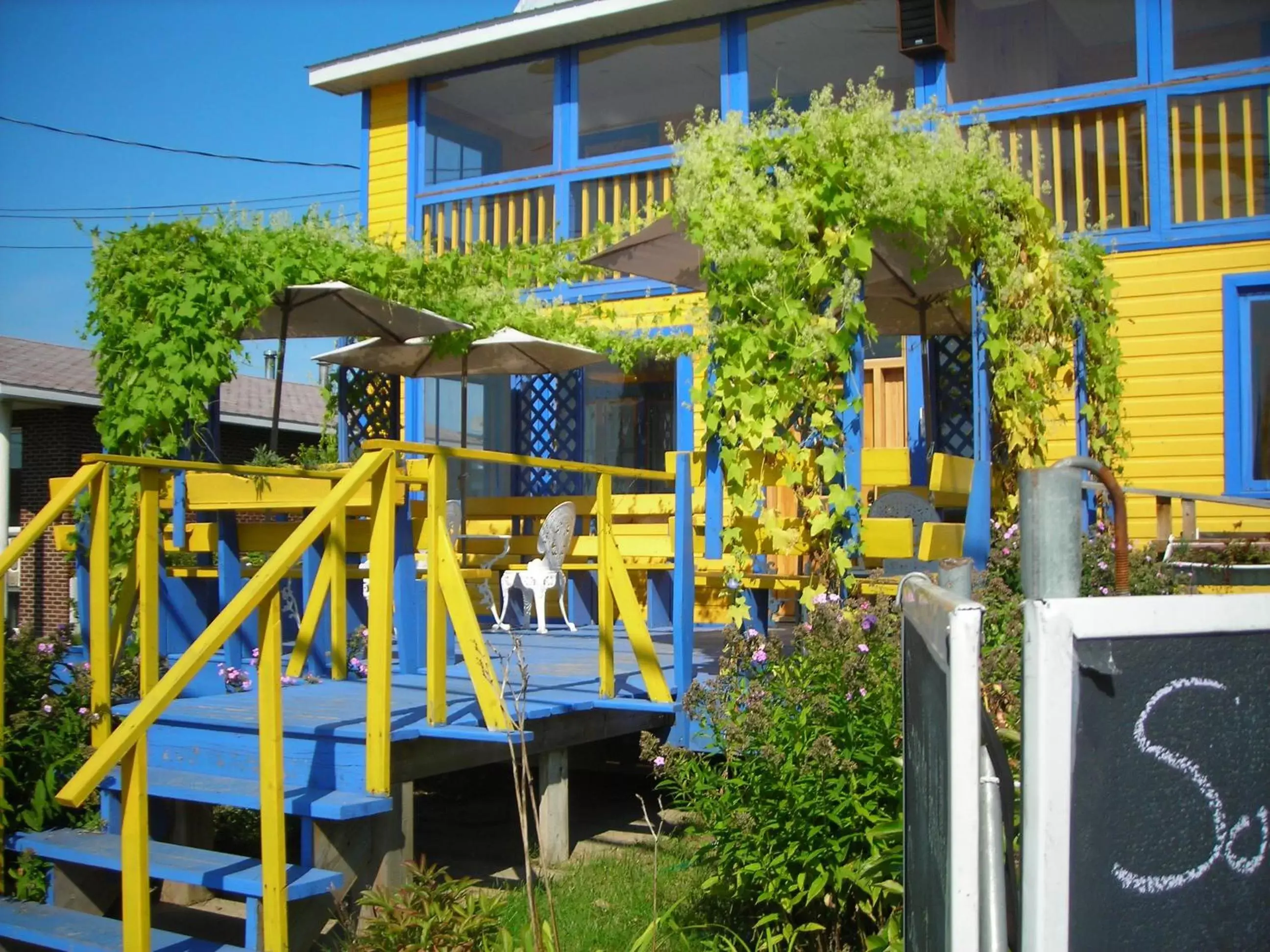 Children's Play Area in Gîte des Hauteurs et Café de la place