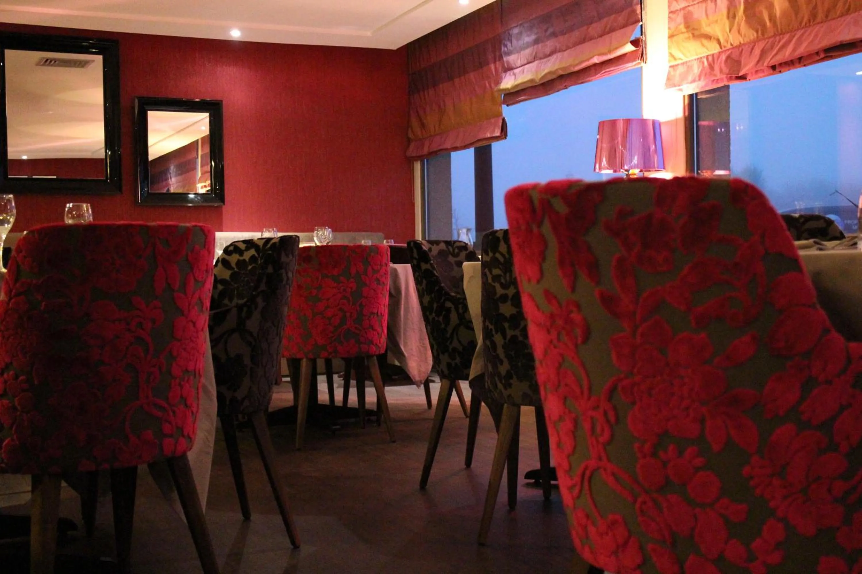 Restaurant/Places to Eat in Le Saint-Aubin