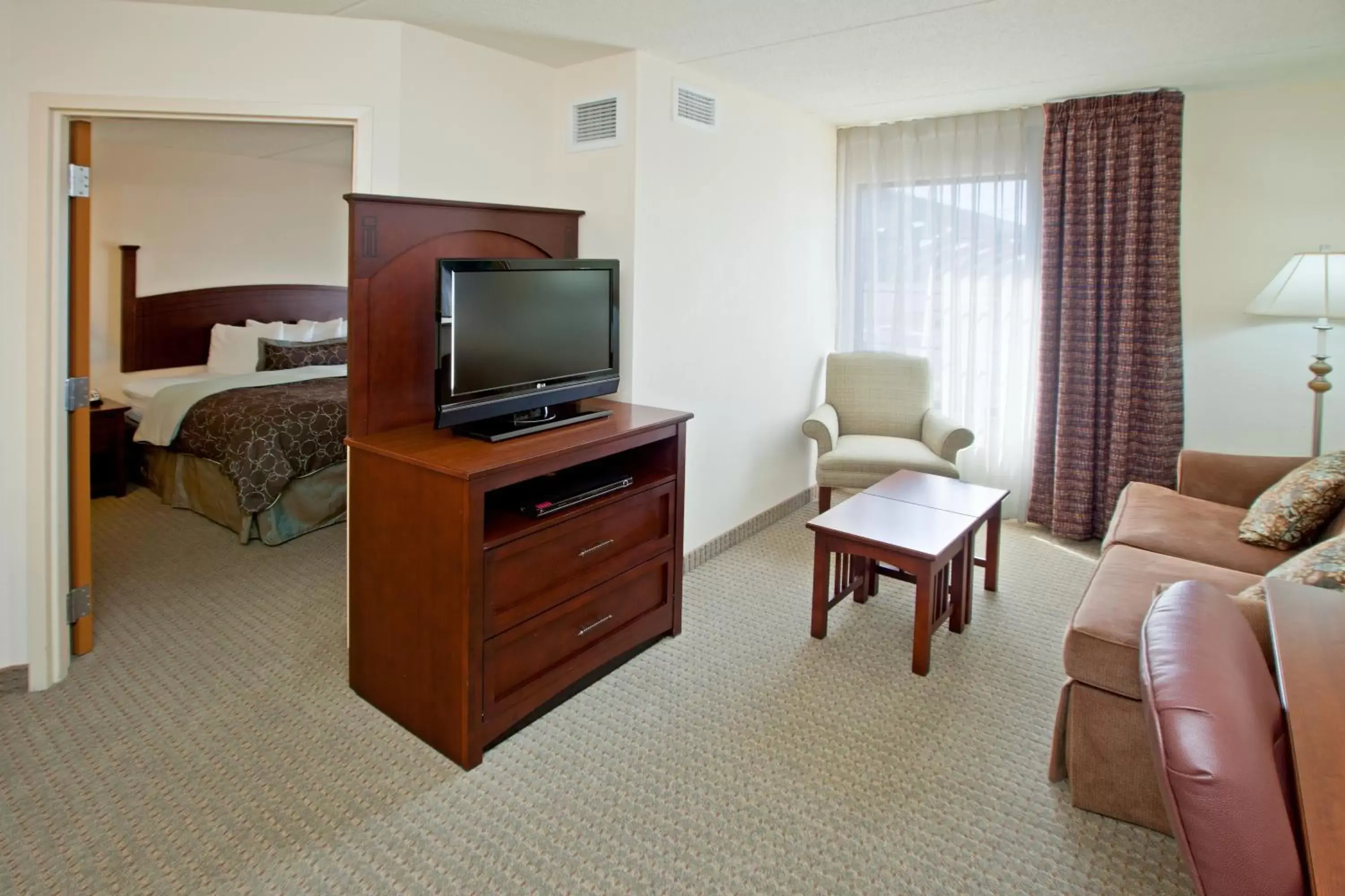 TV and multimedia, TV/Entertainment Center in Staybridge Suites Indianapolis Downtown-Convention Center, an IHG Hotel