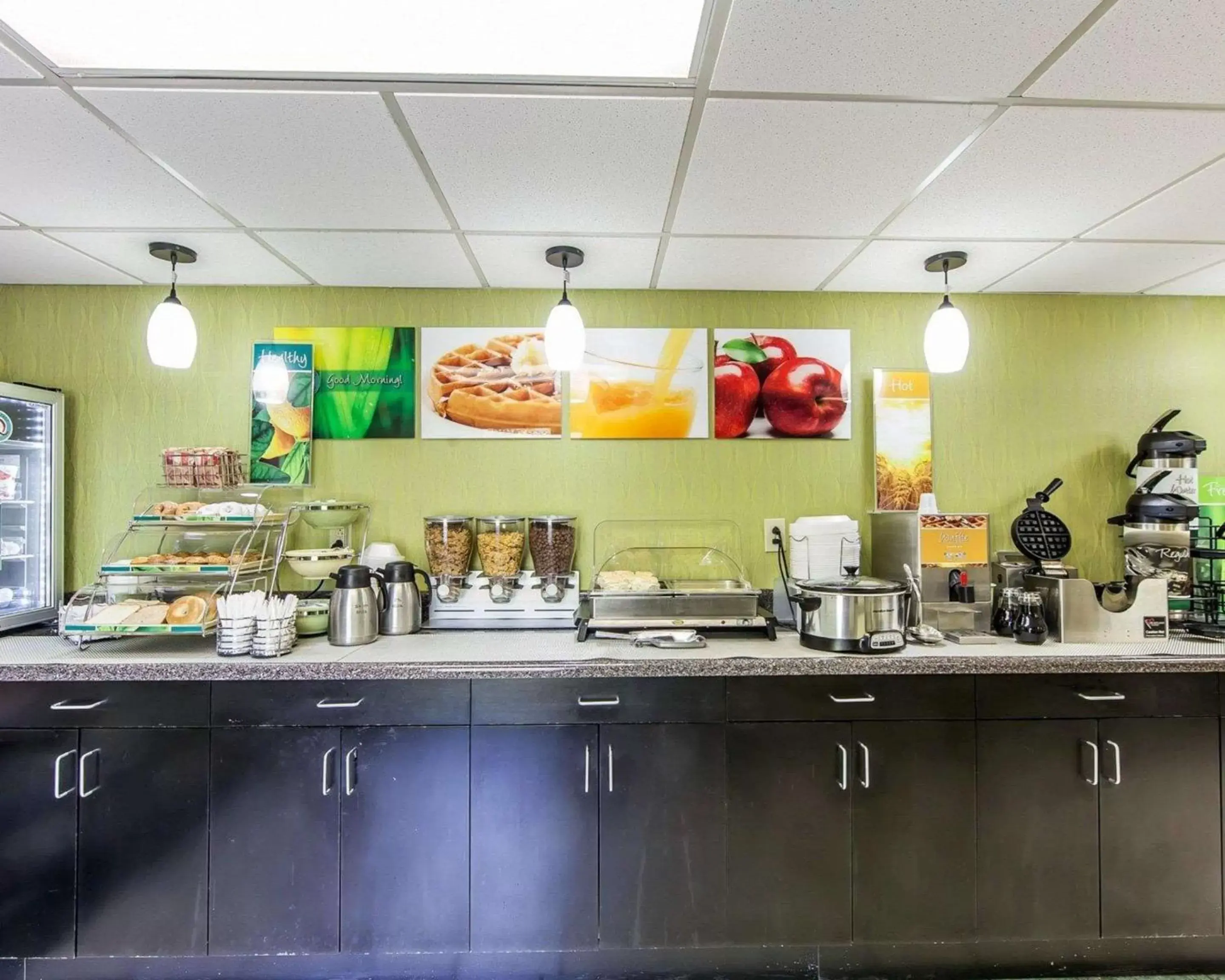 Restaurant/places to eat in Quality Inn West I - 75 Restaurant/places to eat in Quality Inn West I - 75