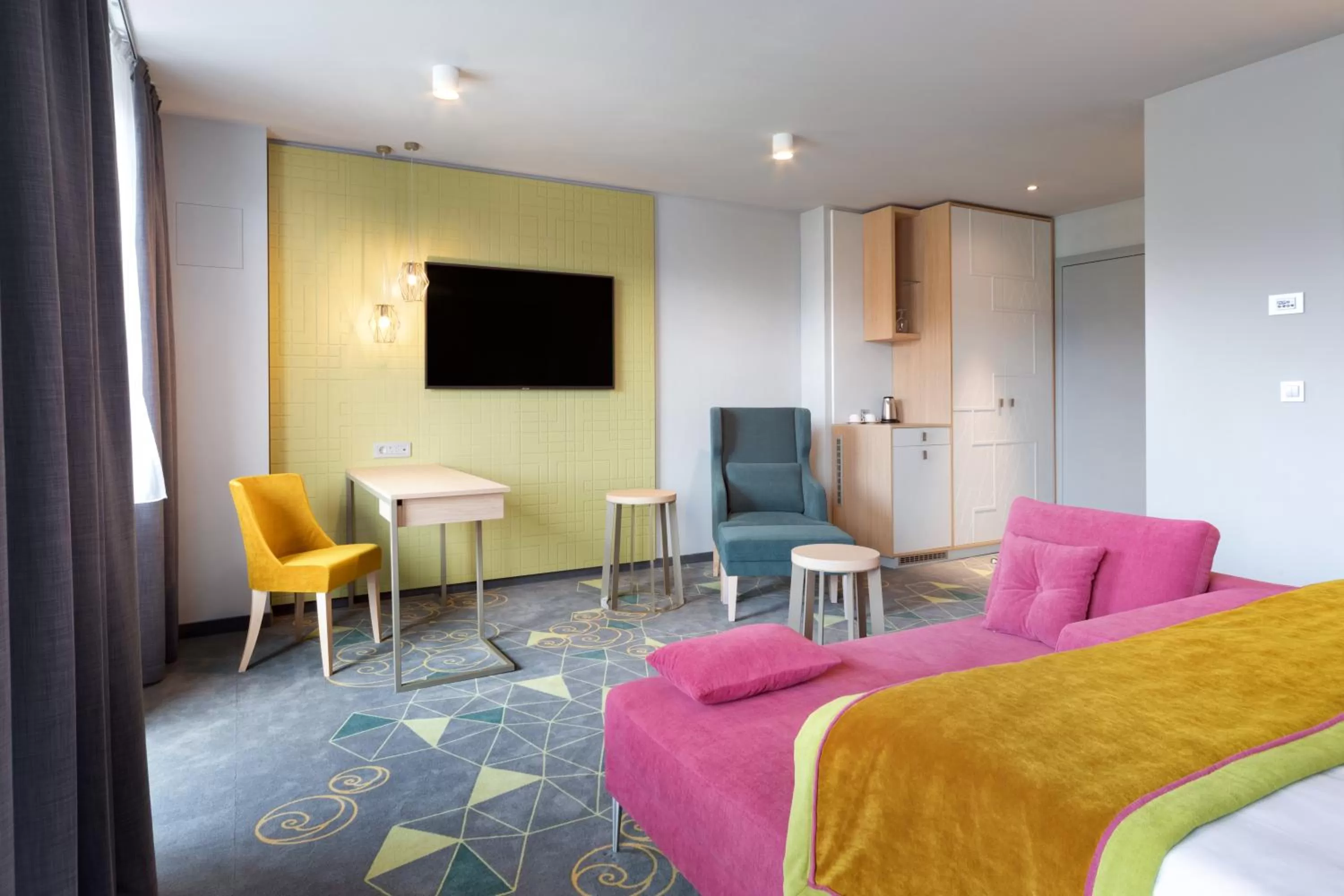 Bed in Bled Rose Hotel