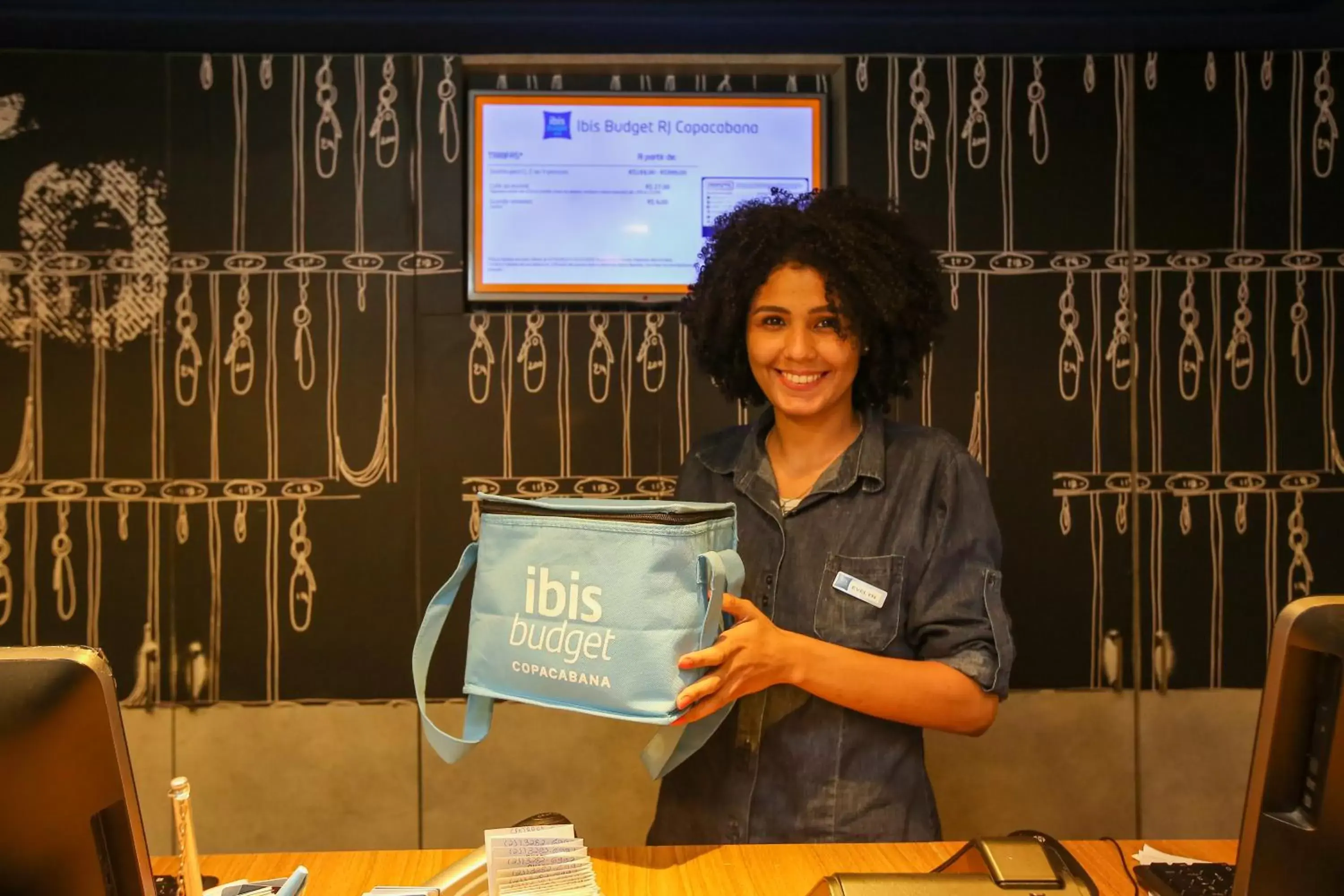 Staff in ibis budget RJ Copacabana