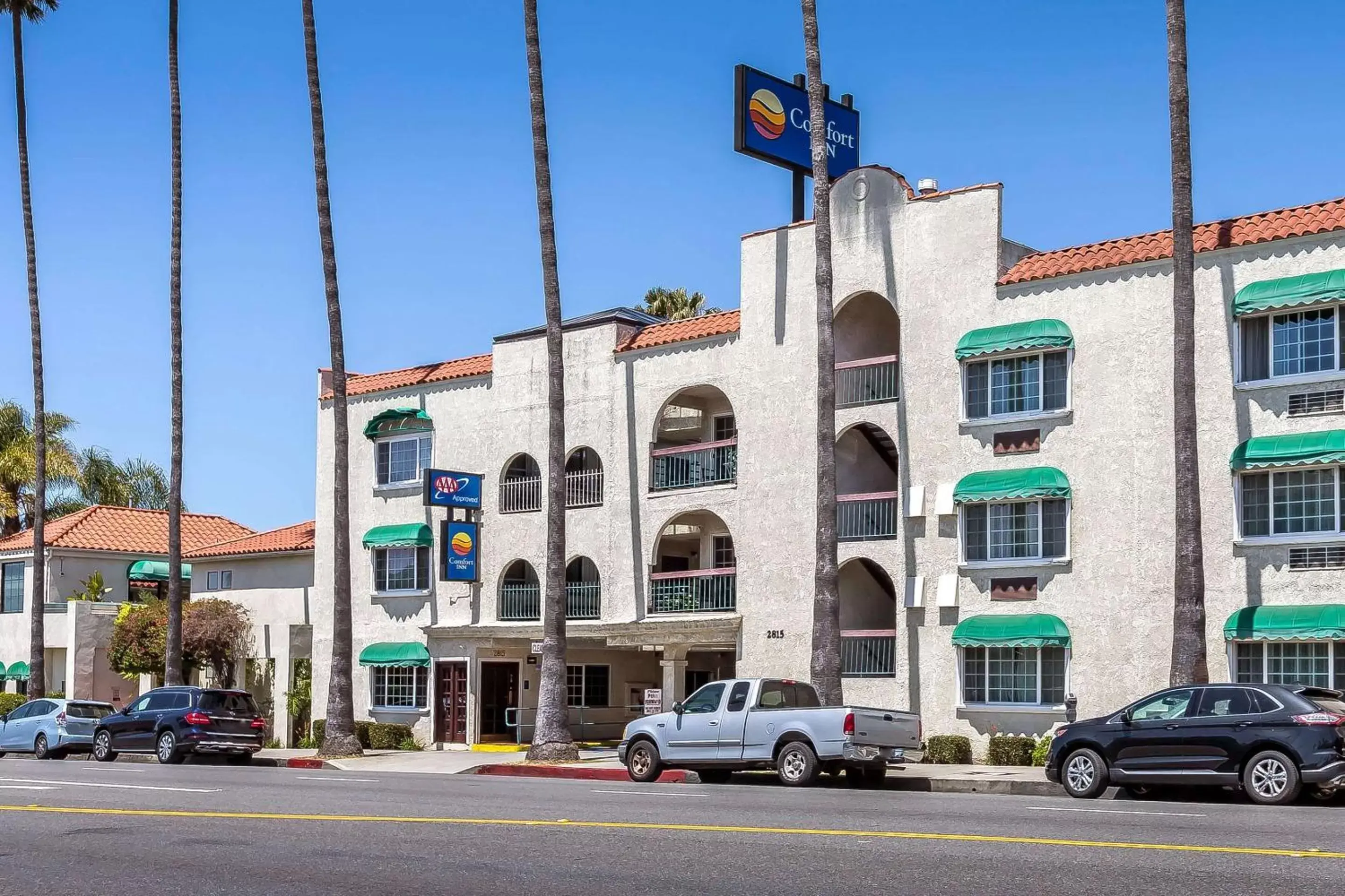 Property Building in Comfort Inn Santa Monica - West Los Angeles