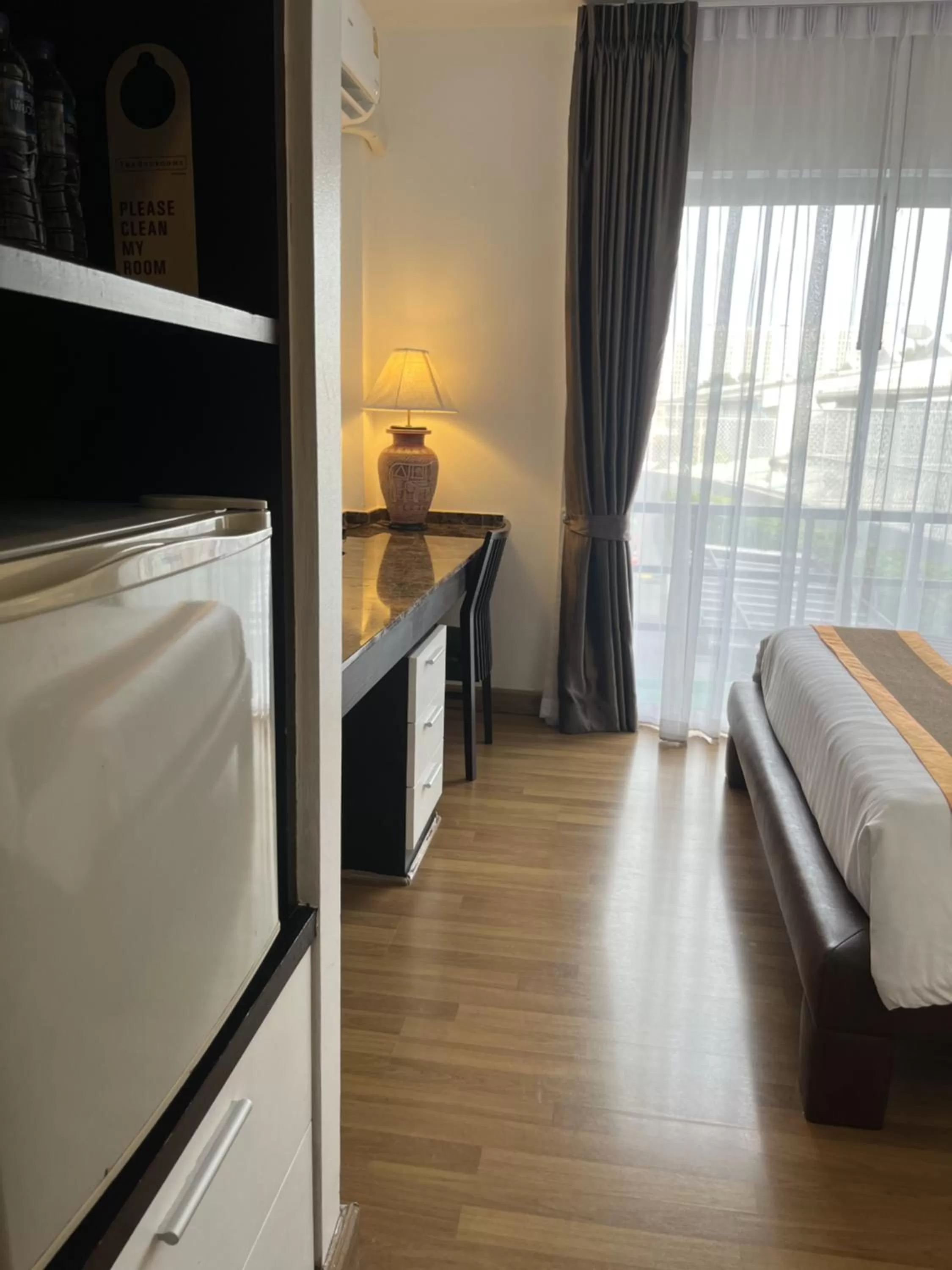 Balcony/Terrace, Bed in The Bedrooms Boutique Hotel Bangkok