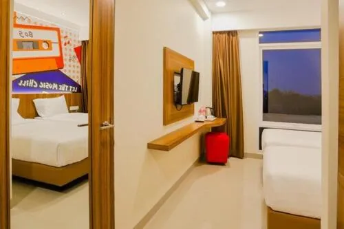 Bedroom, Bed in Front One Hotel Purwodadi