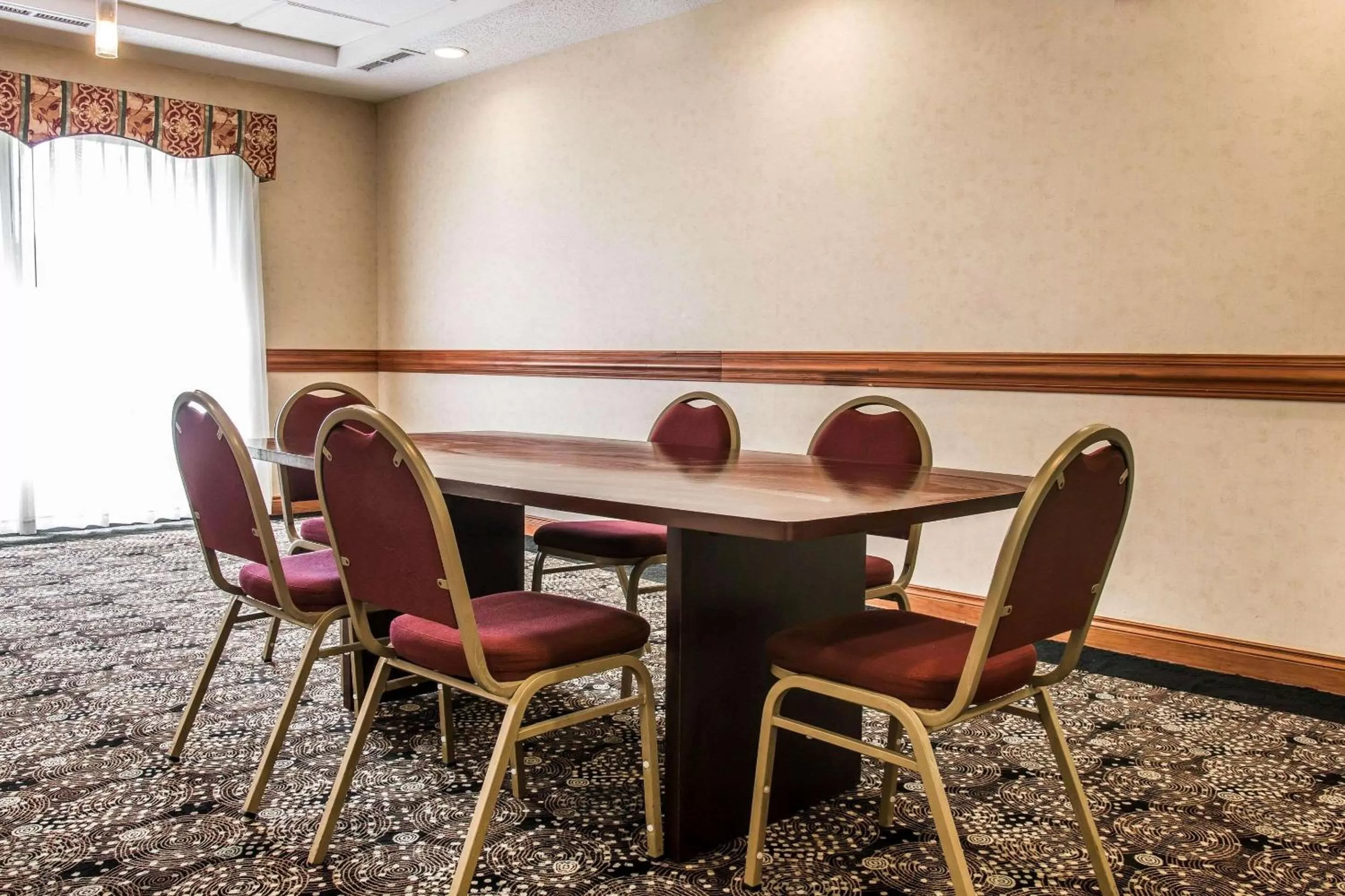 On site in Comfort Suites Canton - Detroit