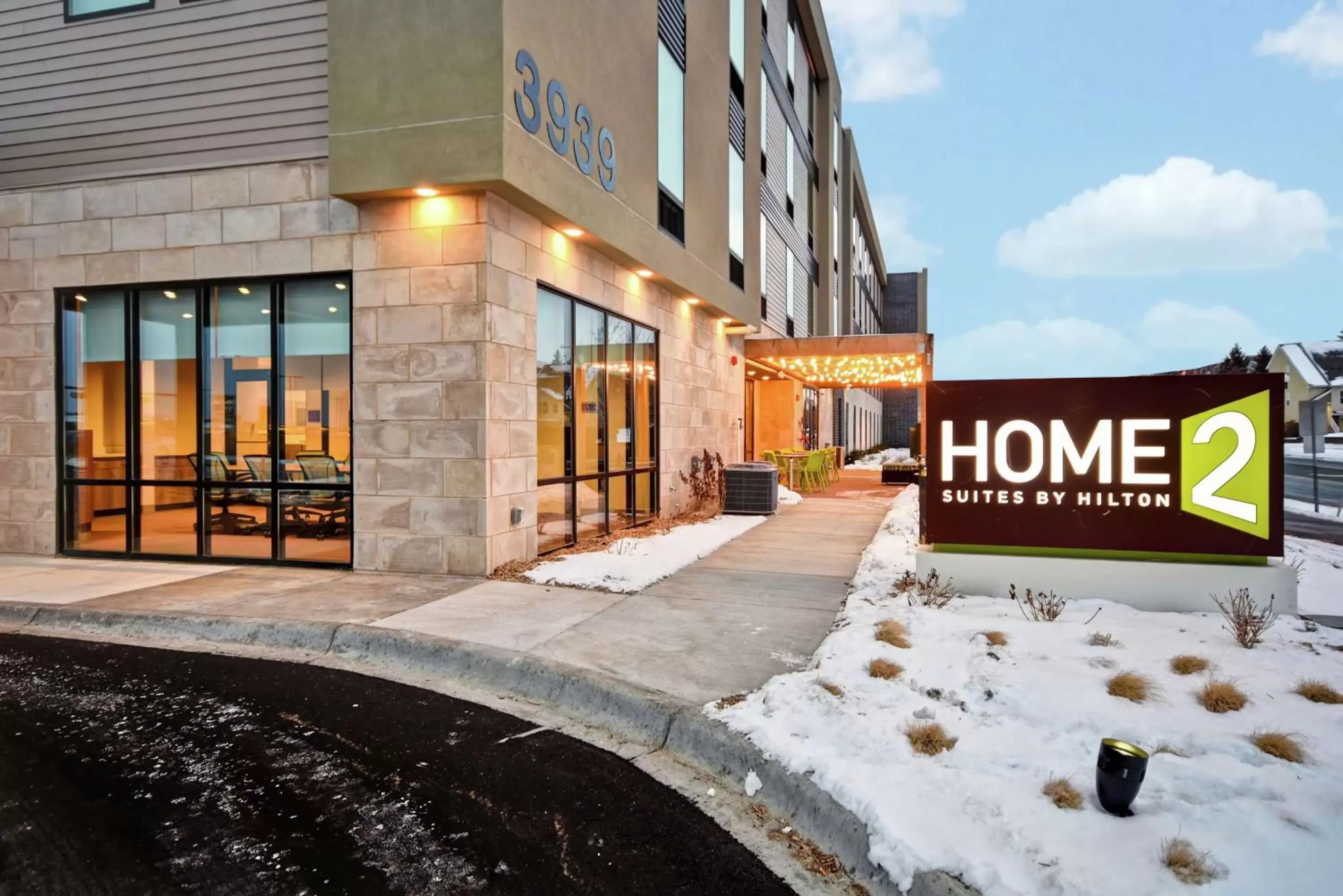 Property building in Home2 Suites By Hilton Eagan Minneapolis Property building in Home2 Suites By Hilton Eagan Minneapolis