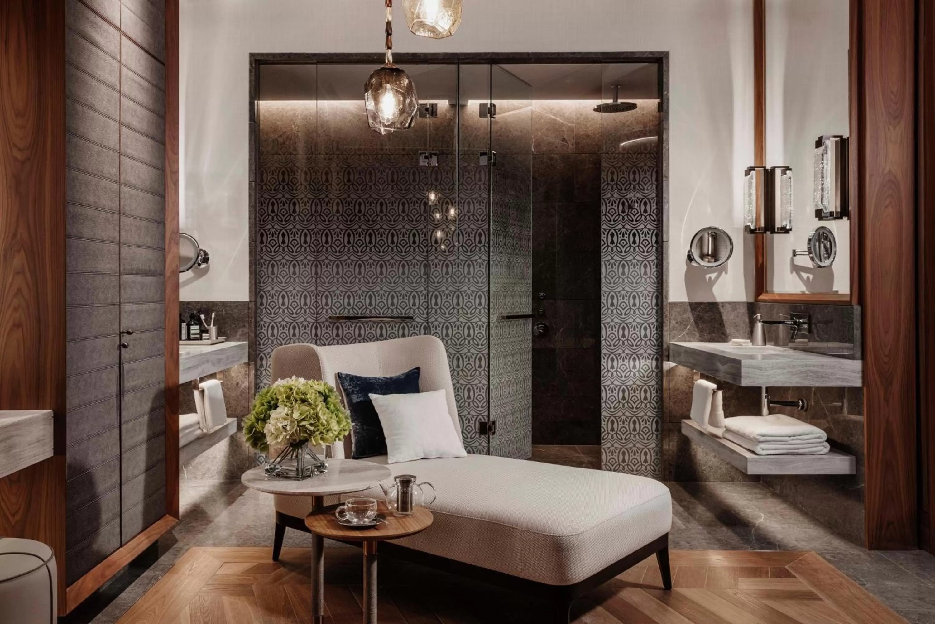 Toilet, Bed in One&Only Portonovi