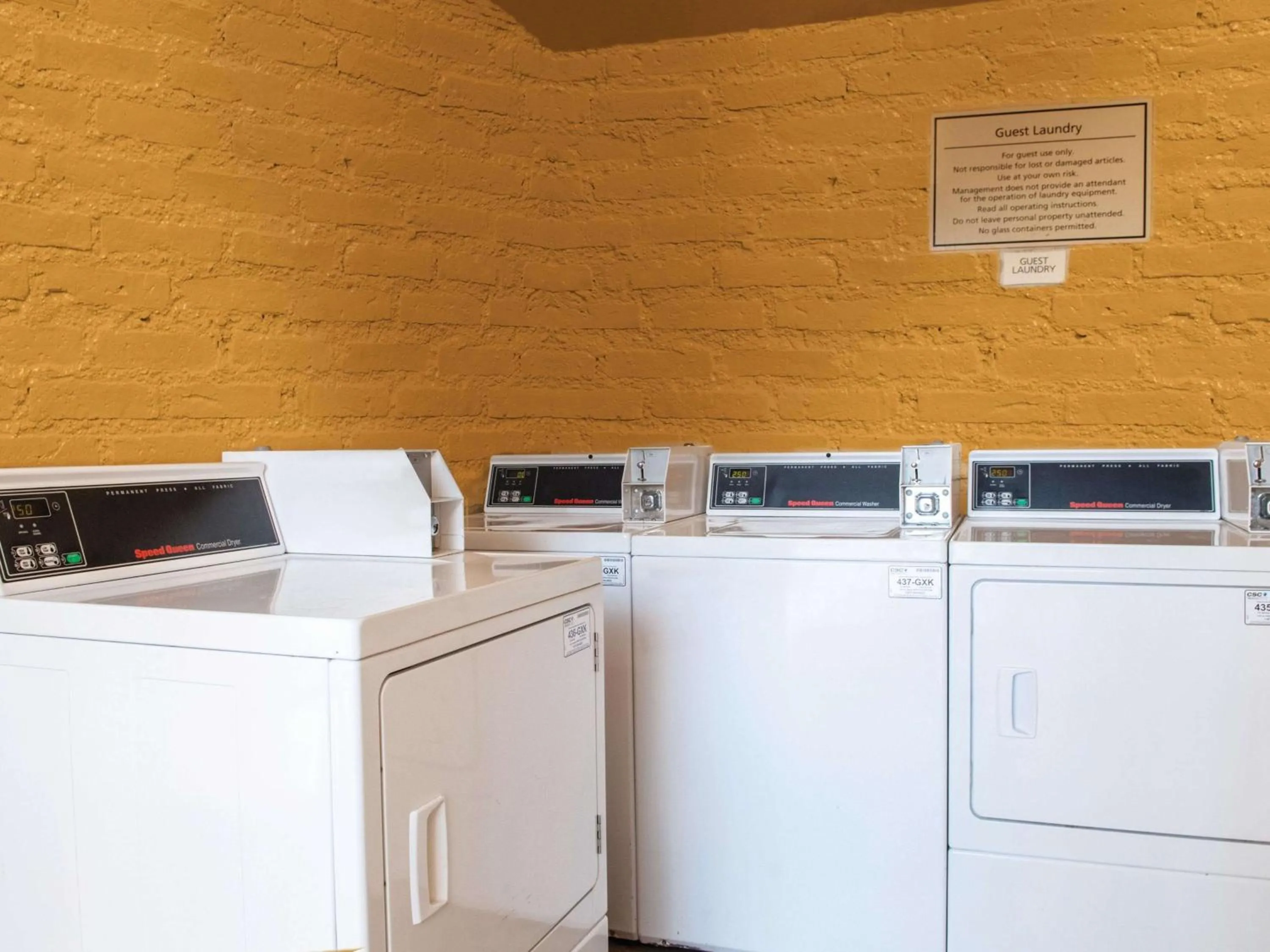 On site in La Quinta Inn by Wyndham New Orleans Veterans / Metairie