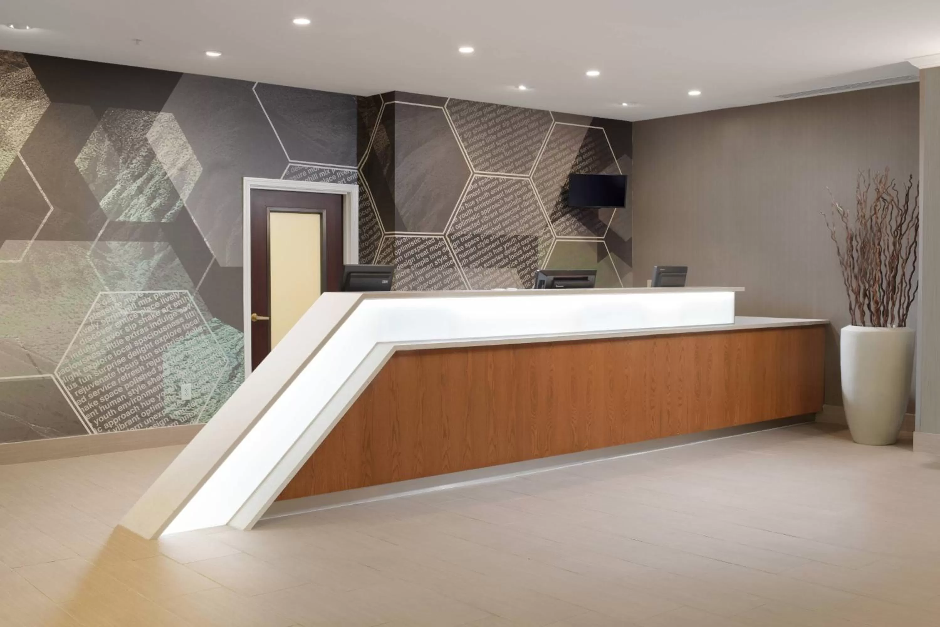 Lobby or reception in SpringHill Suites Dallas Addison/Quorum Drive