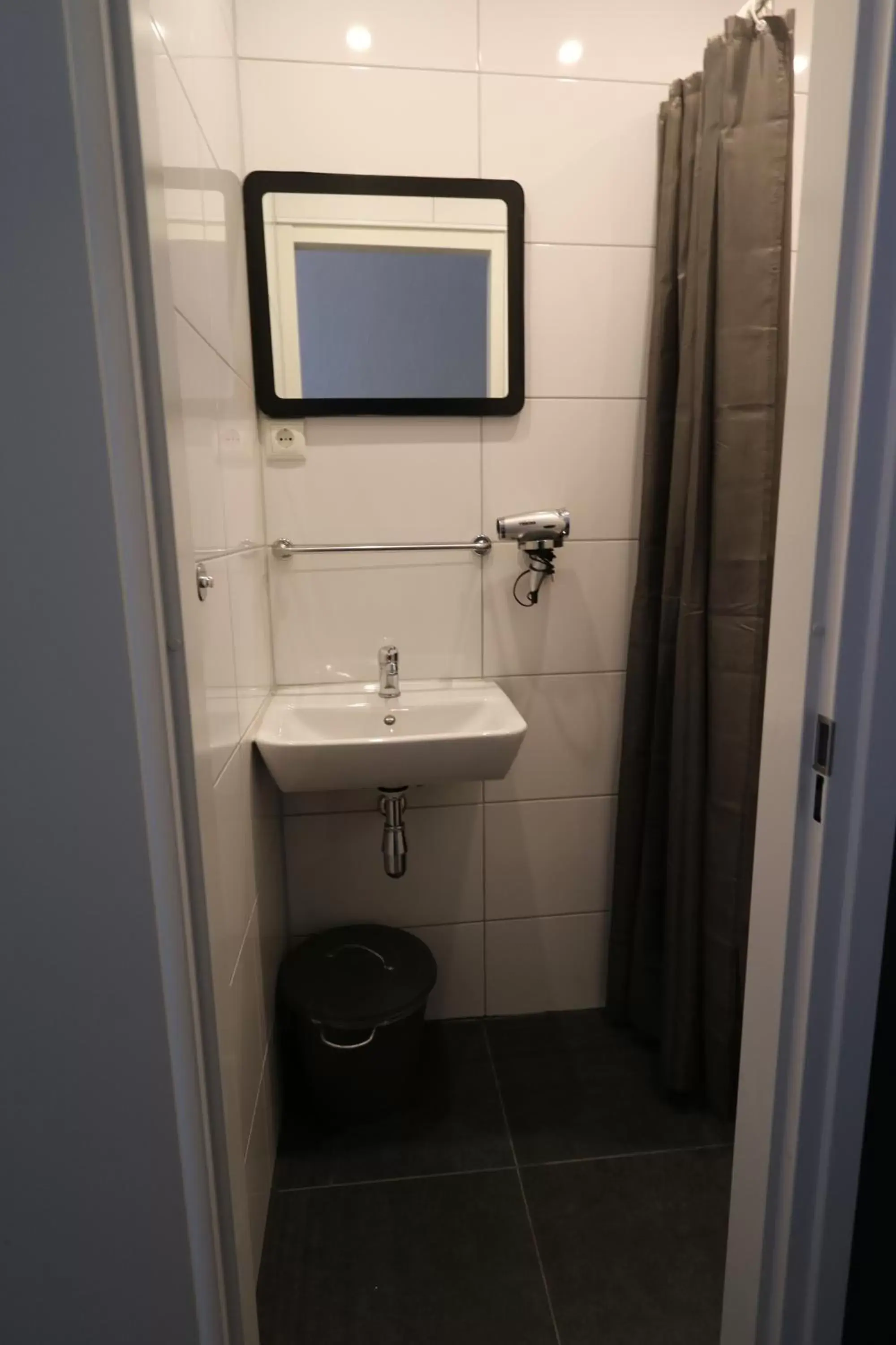 Shower, Bathroom in Hotel Hortus
