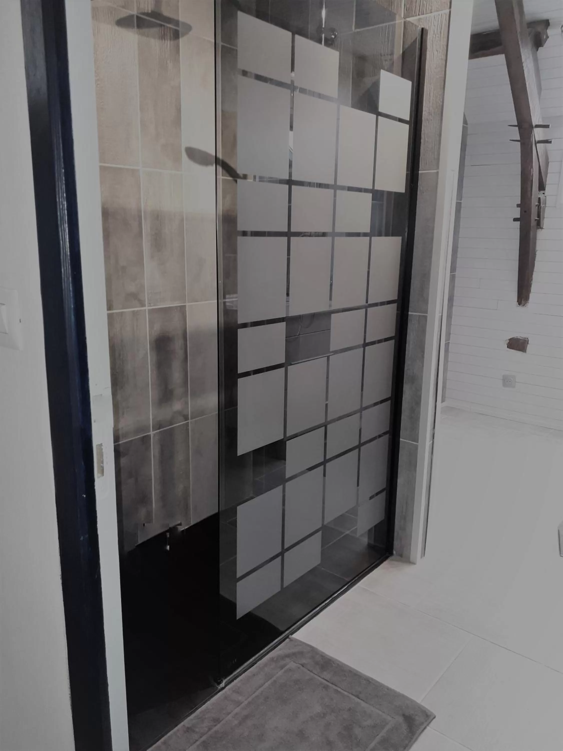 Shower in Chambre d'Hôte La Boulière