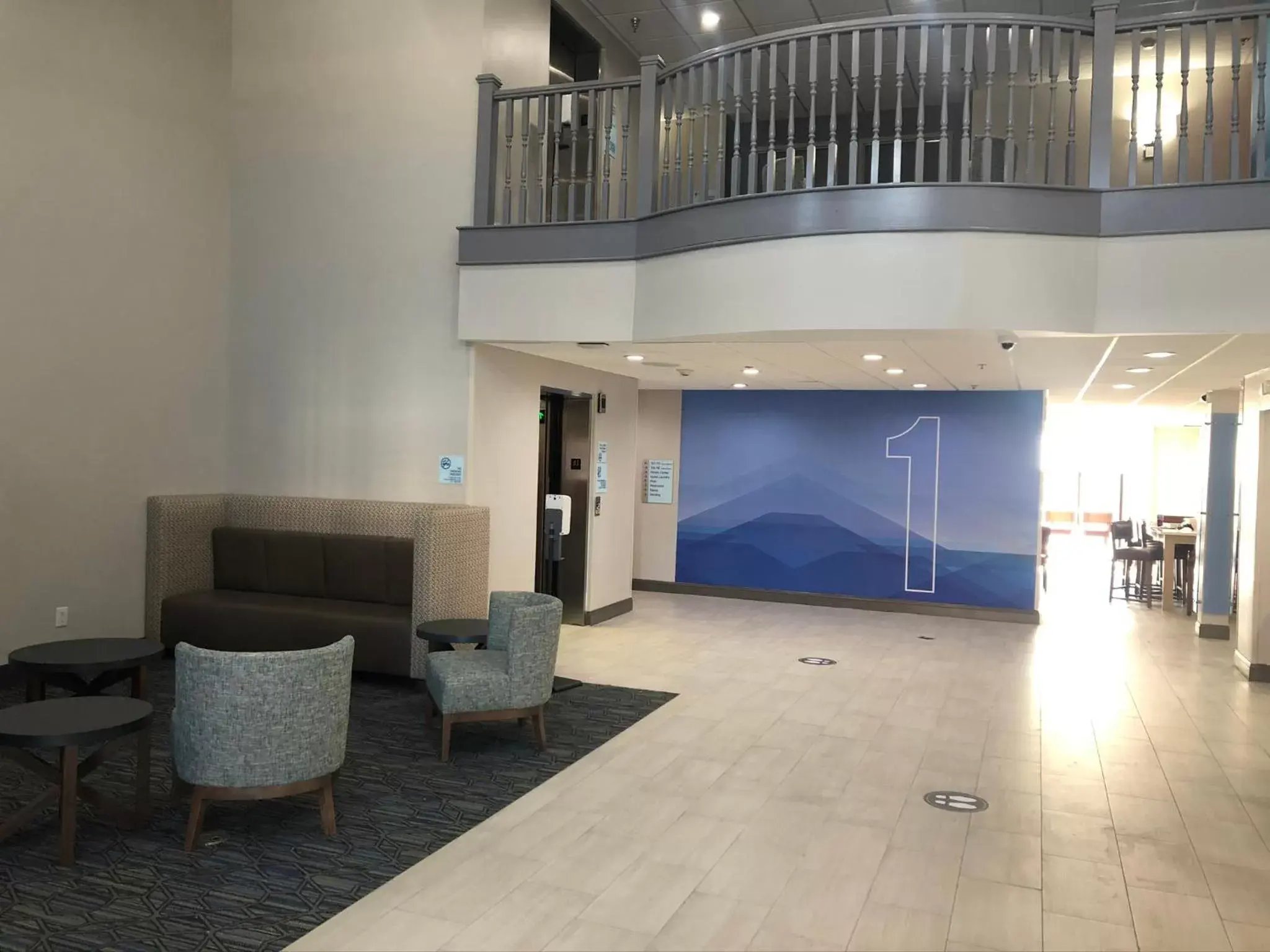 Breakfast in Holiday Inn Express & Suites - Morehead City by IHG Breakfast in Holiday Inn Express & Suites - Morehead City by IHG