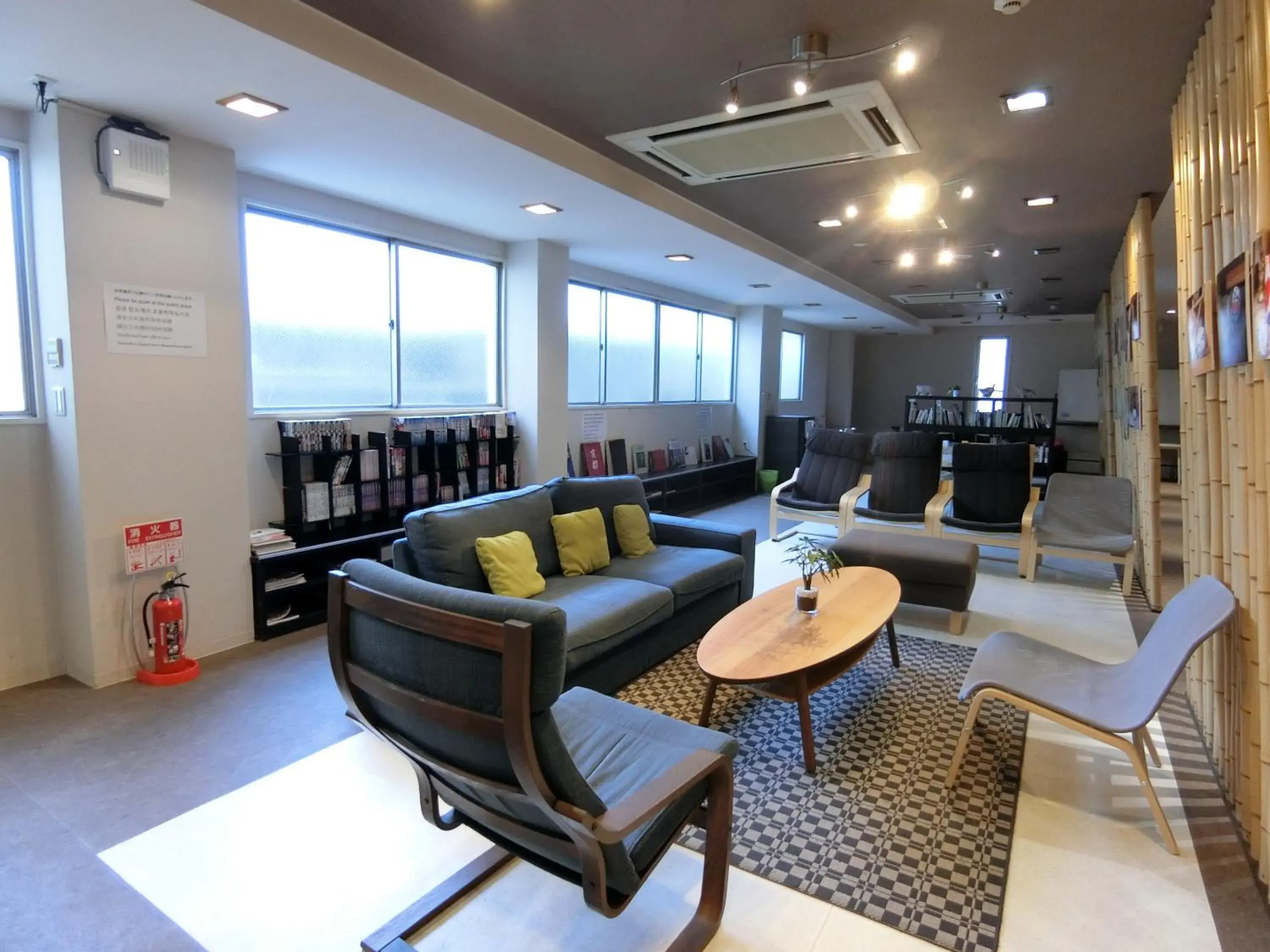 Communal lounge/ TV room in Ryokan Nogami Honkan